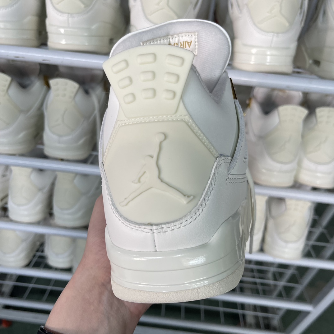 Air Jordan 4 Wmns Sail 2024 (LN5 A1 Batch)