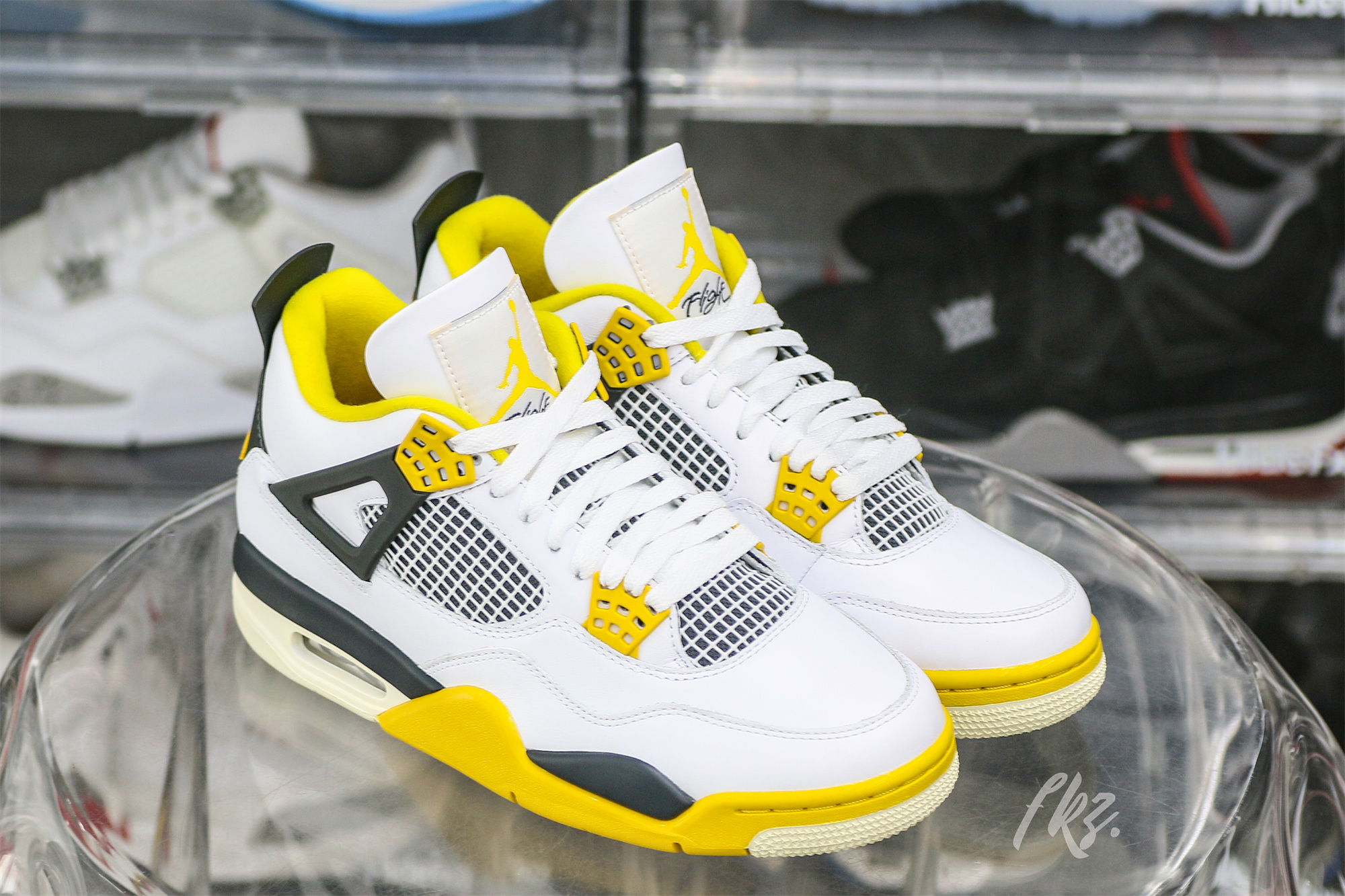 Air Jordan 4 “Vivid Sulfur” 2024 (Ln5 A1)