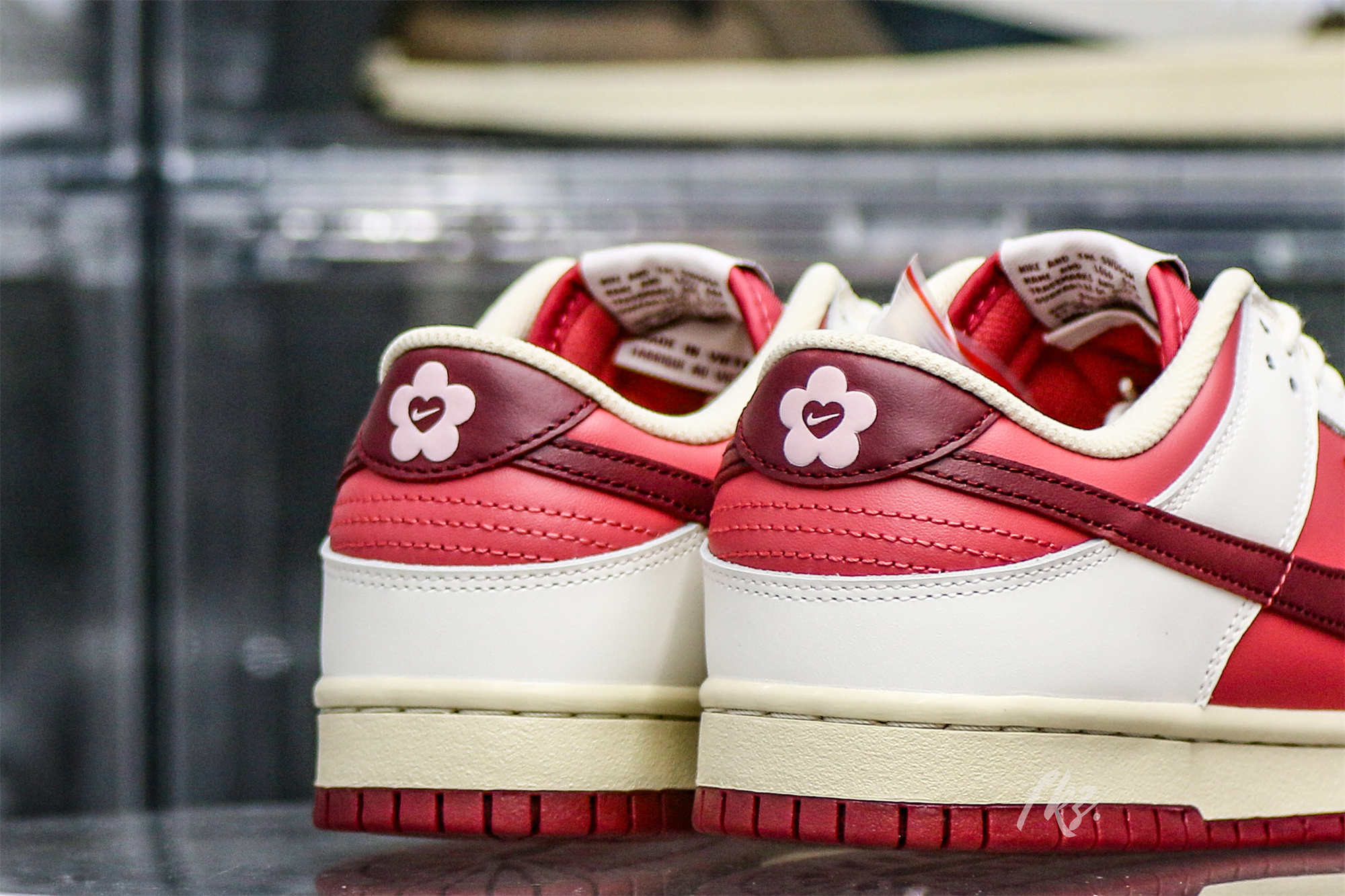 Nike Dunk Low Valentine’s Day 2024 Alternate (Women’s)