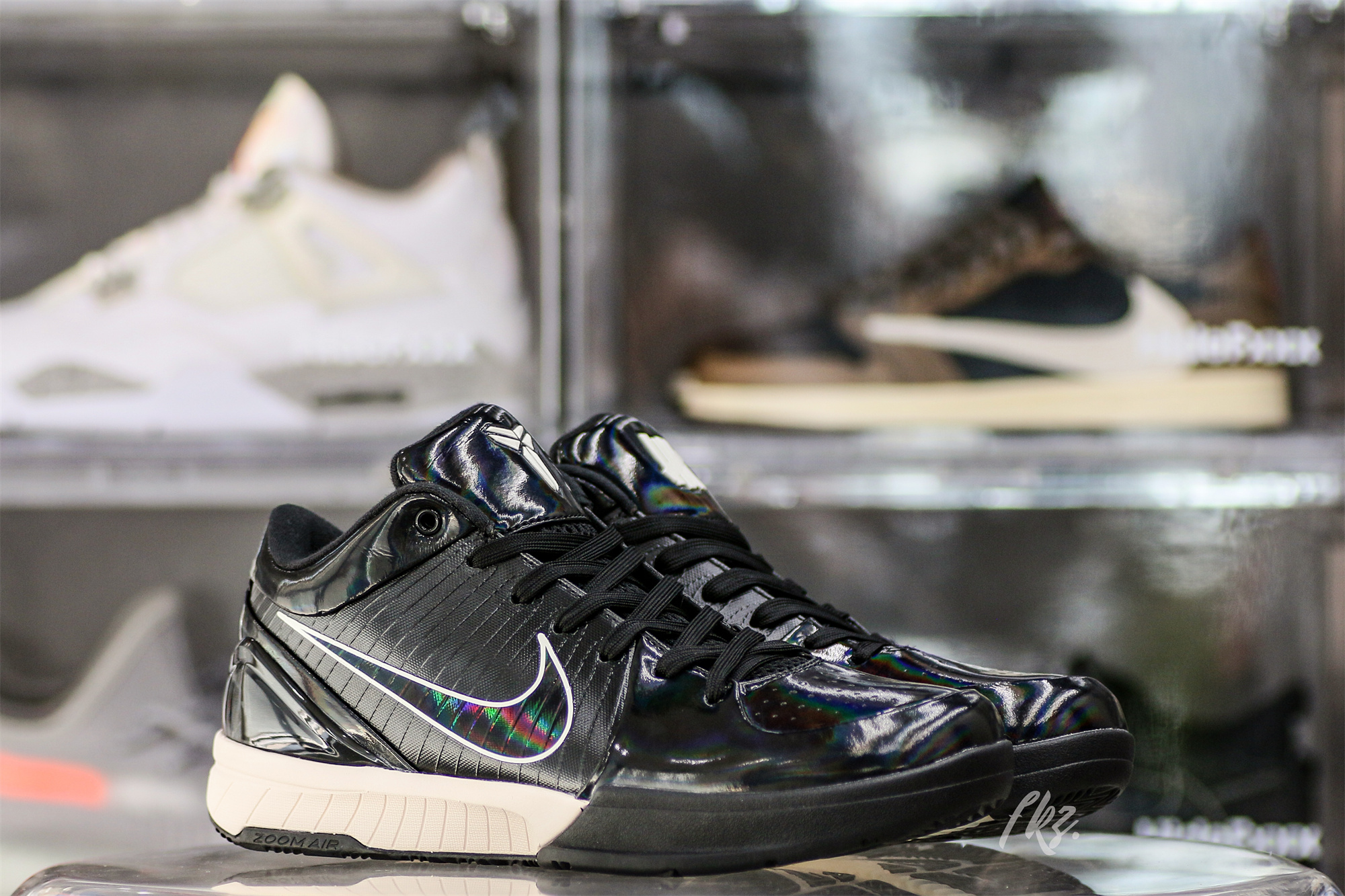 Undefeated X Kobe 4 Protro Black Mamba(A1 Batch)