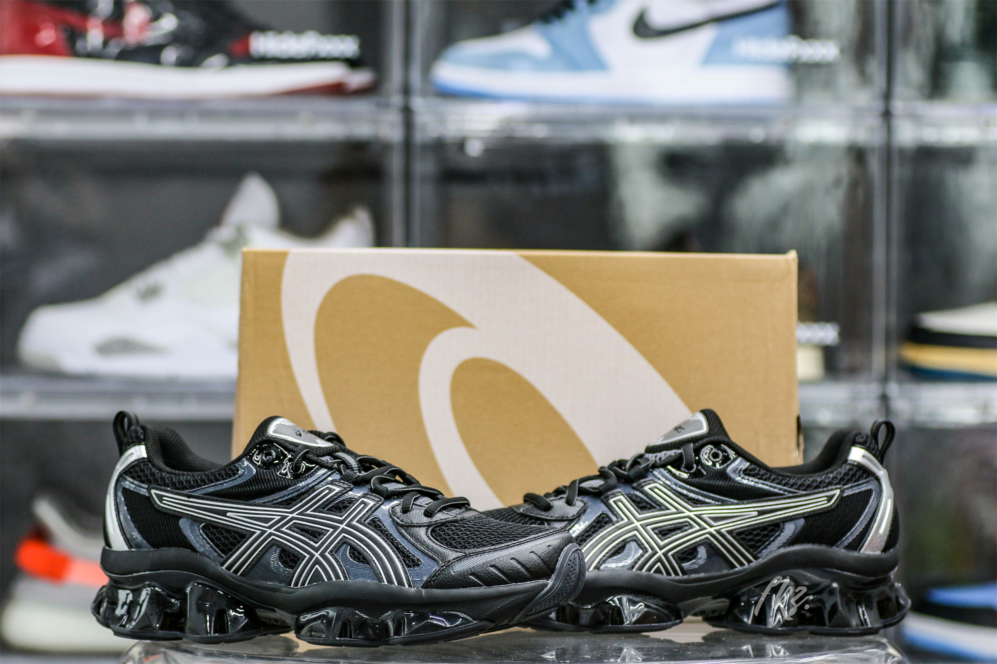 Gel Quantum Kinetic Graphite Grey Black