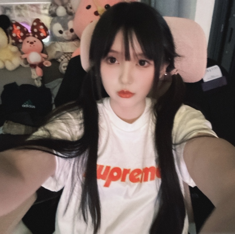 Suprem3 Pinline Tee 2024