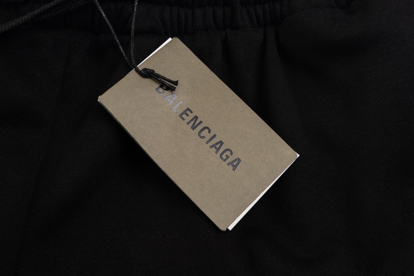 Balancig* flame shorts gradient print Pants