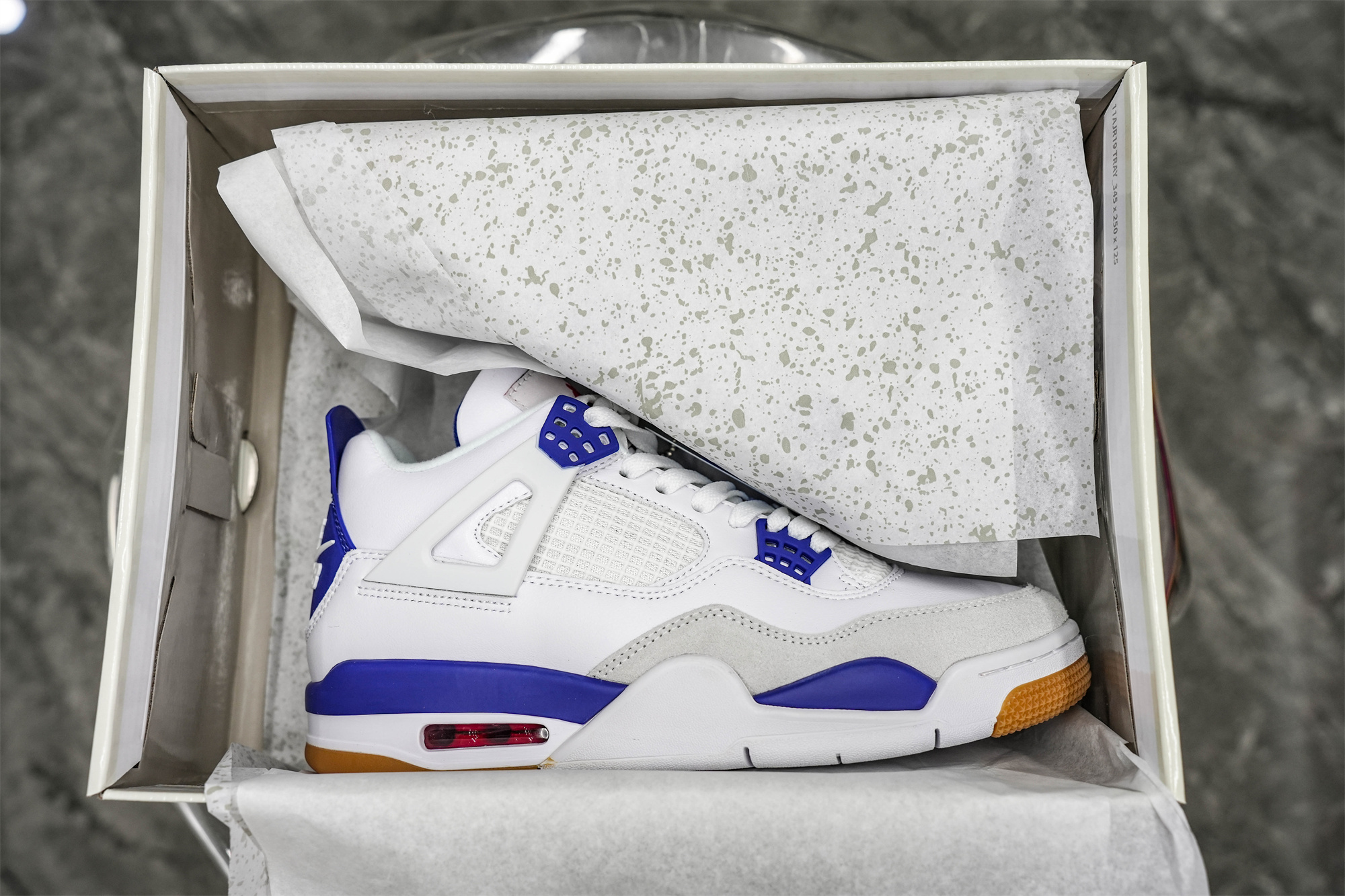 Air Jordan 4 Retro SP X Nike SB White Purple