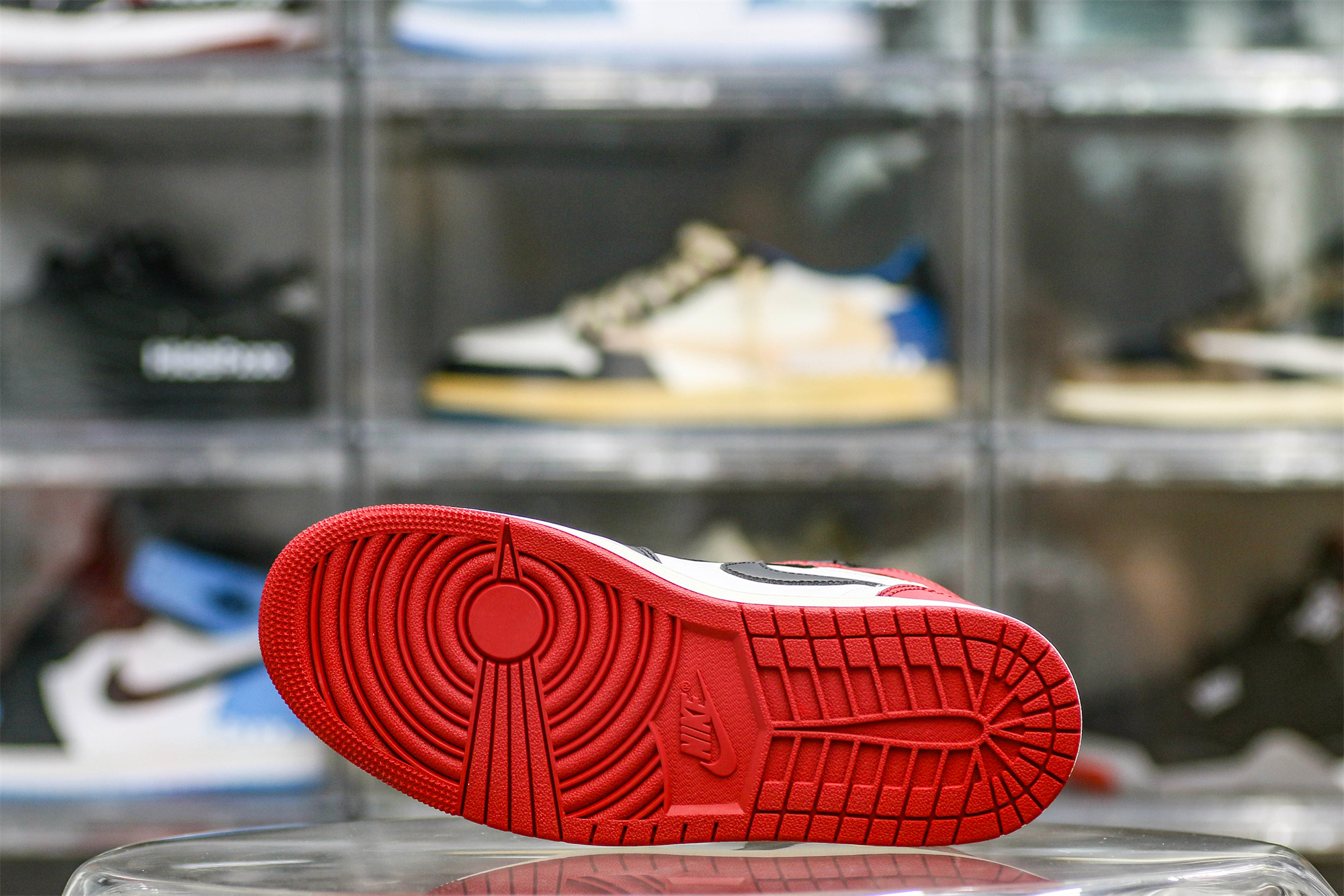 Air Jordan 1 Retro High OG Black Toe Reimagined (Ln5 A1)