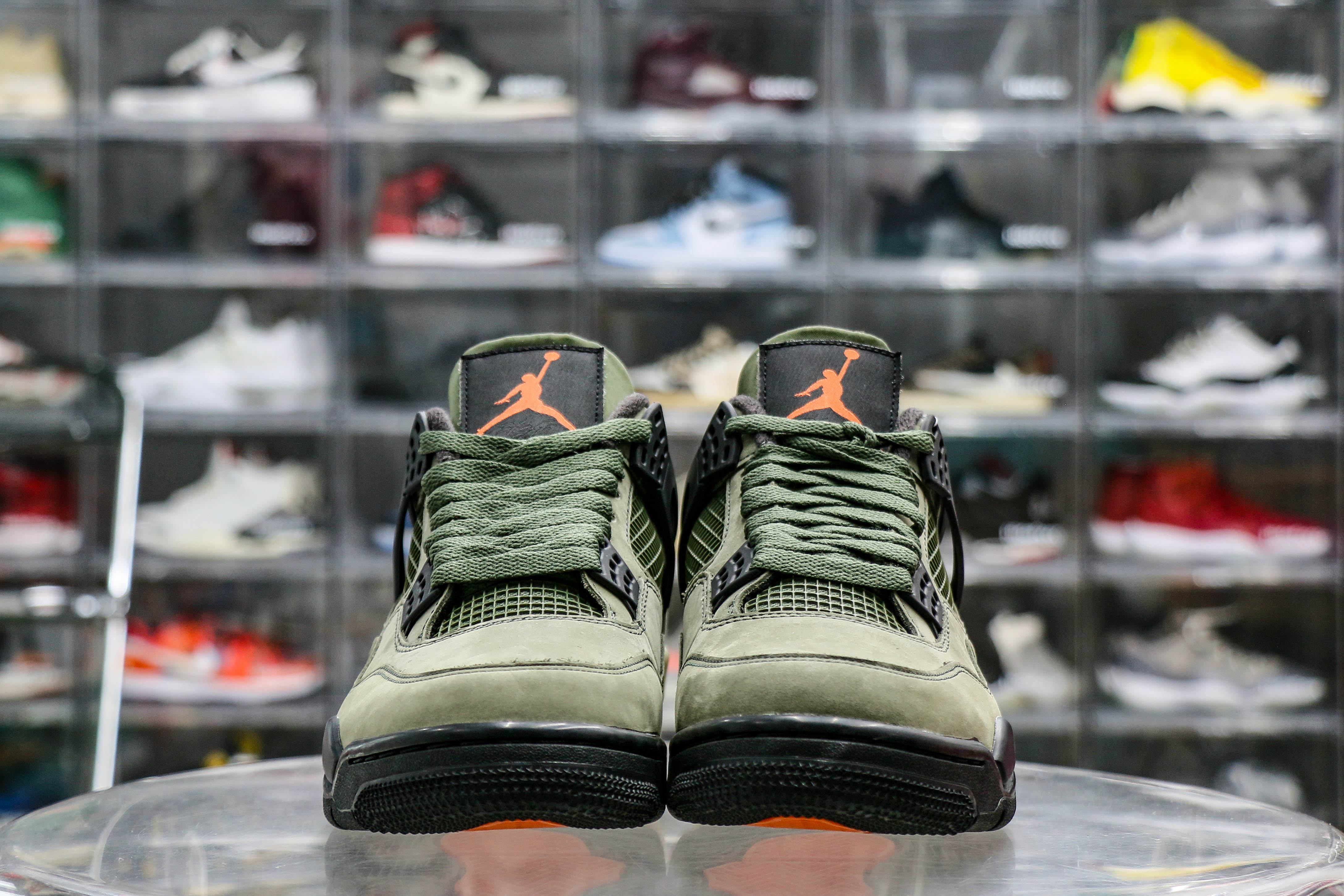 Air Jordan 4 Retro ‘Undefeated’ 2005