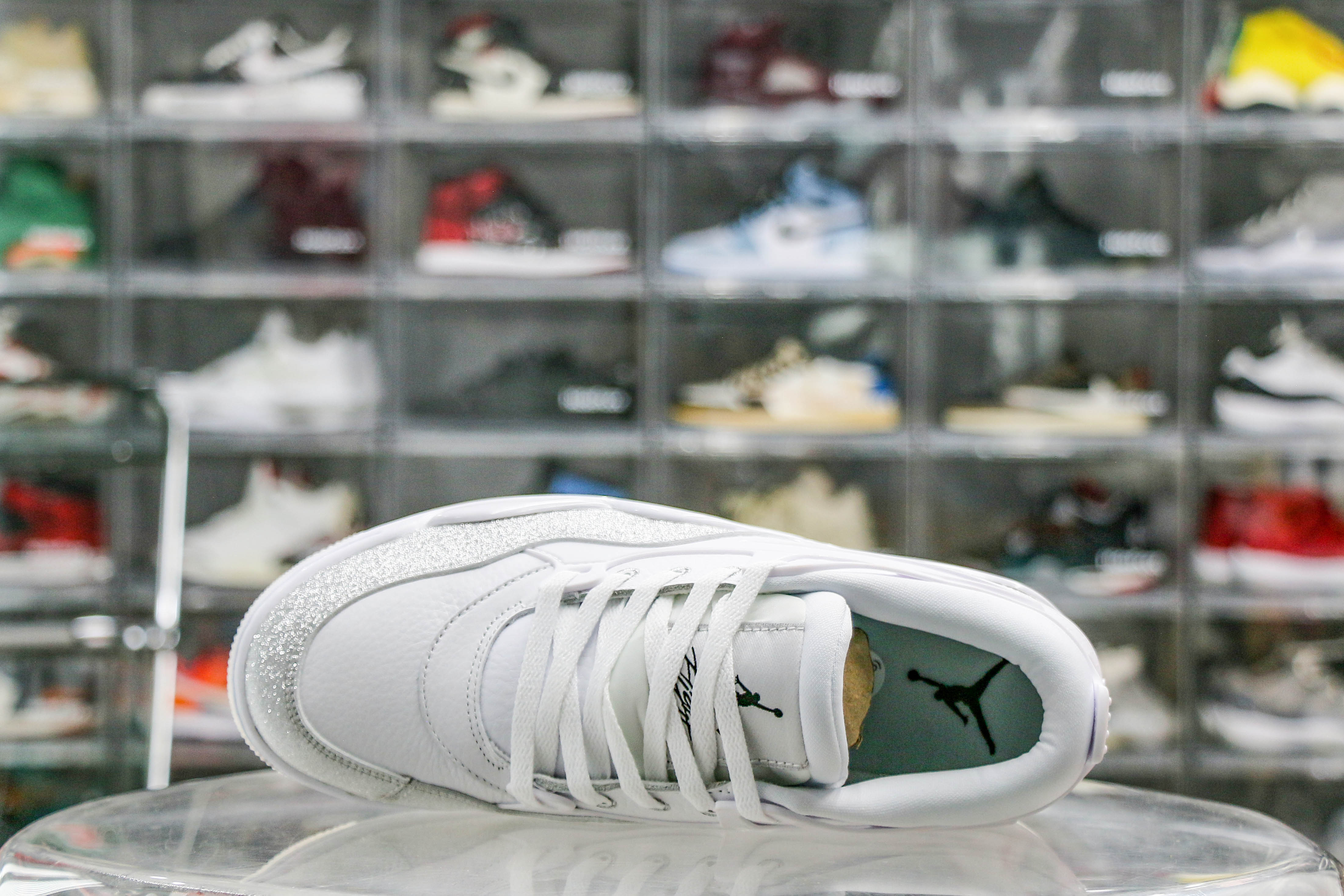 Jordan 4 RM metallic silver