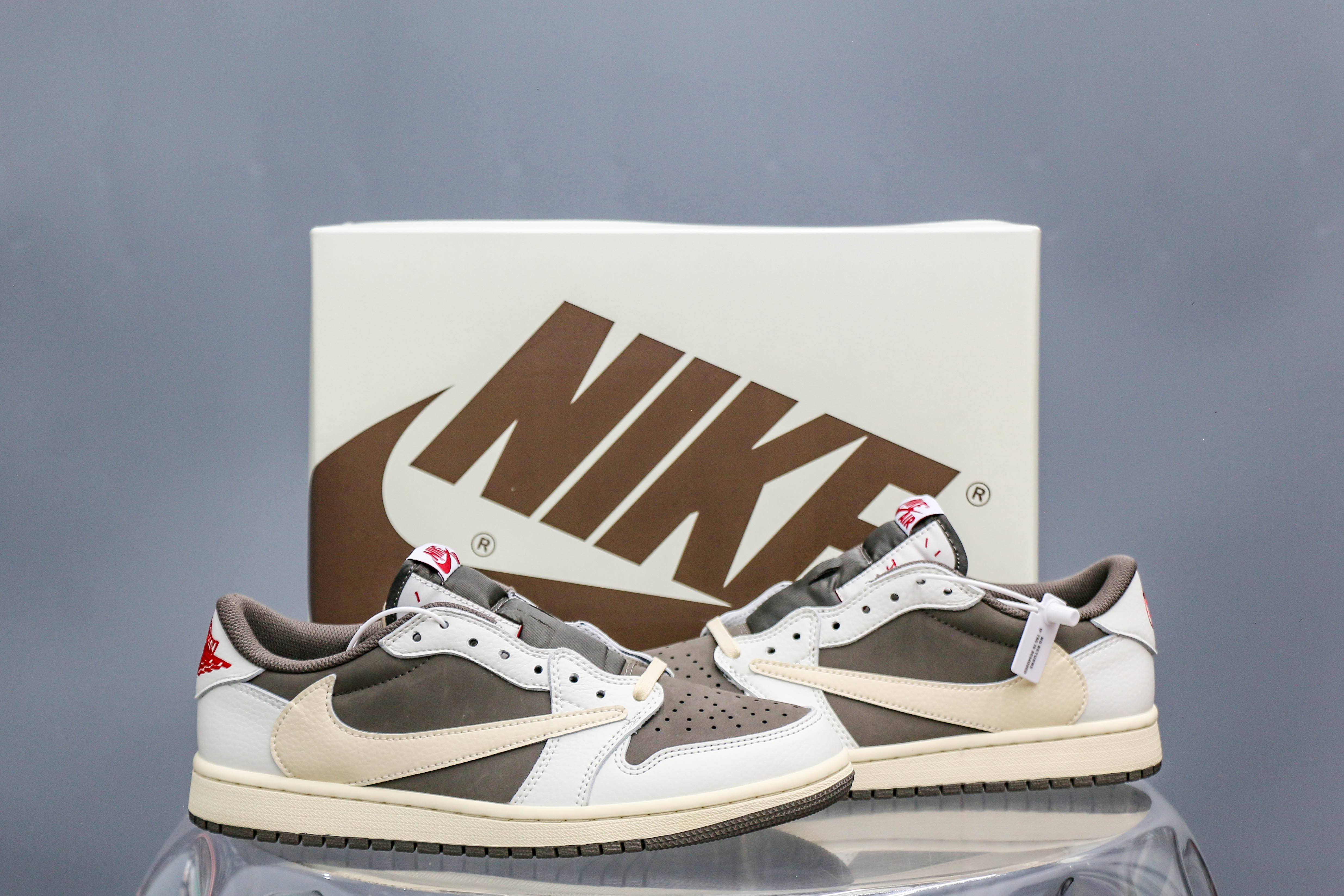 Travis Scott x Air Jordan 1 Low OG Reverse Mocha（A2 Batch)