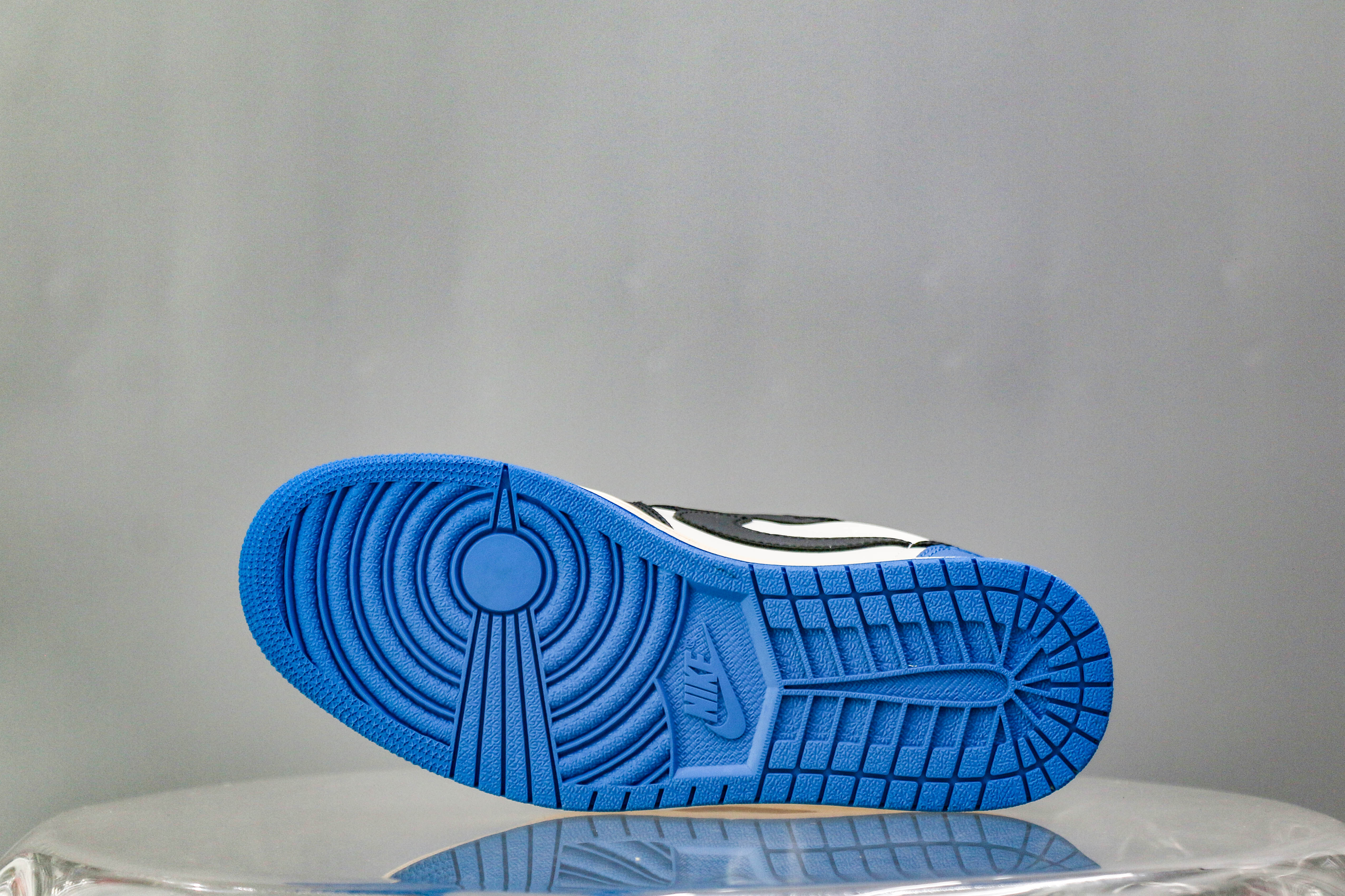 Fragment x Travis Scott x Air Jordan 1 Low（A2 Batch)