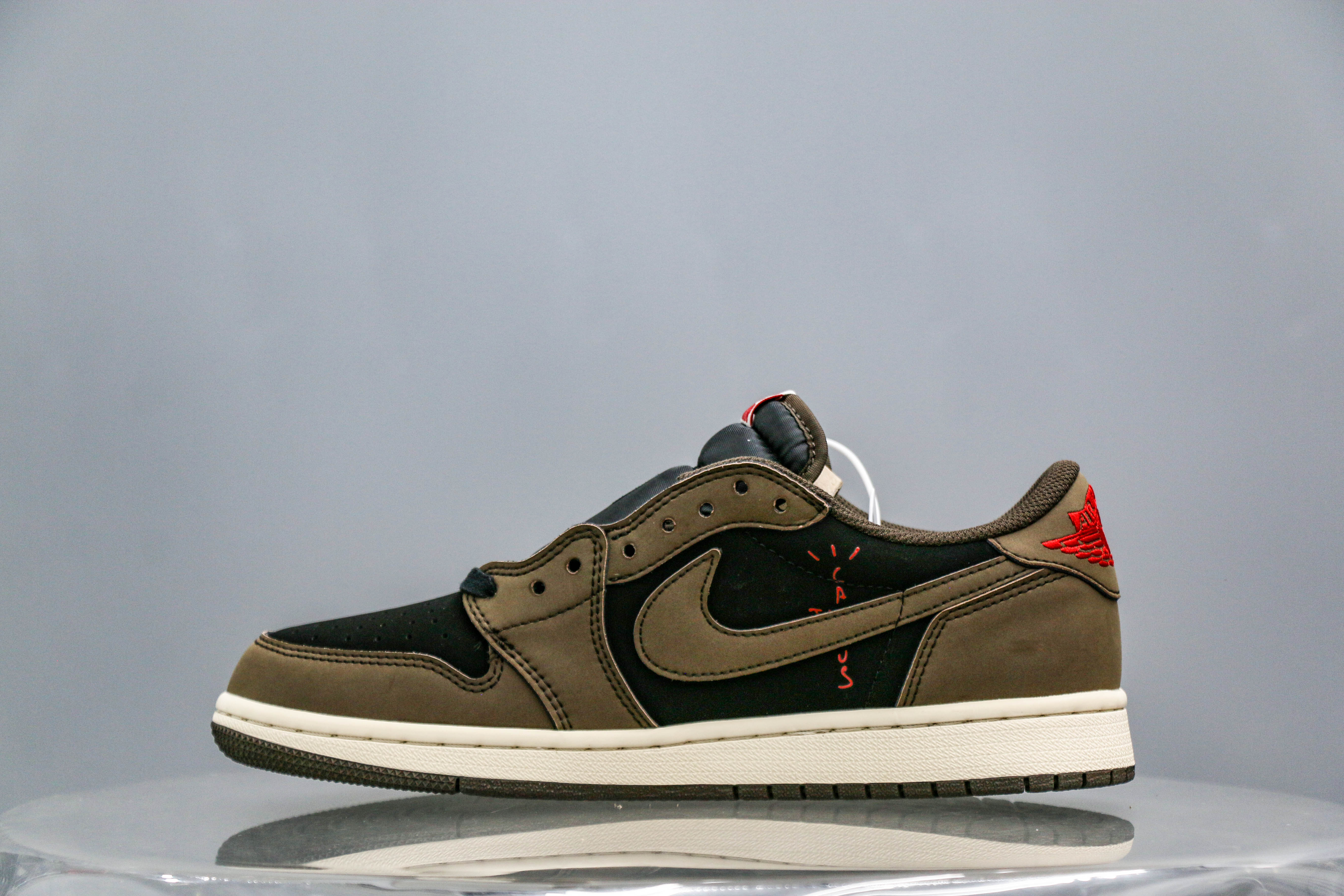 Travis Scott X Air Jordan 1 Low ‘Cactus Jack’（A2 Batch)