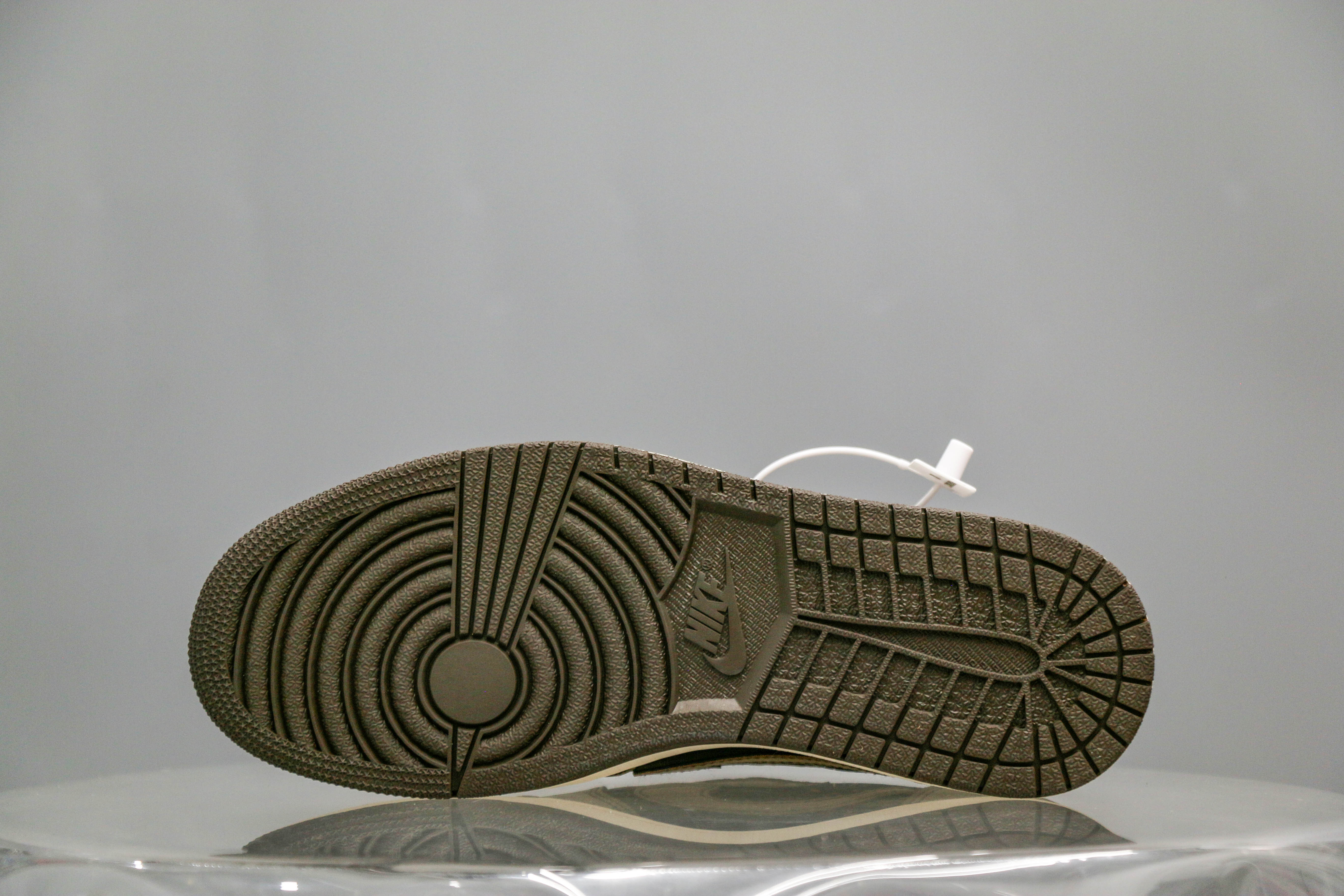 Travis Scott X Air Jordan 1 Low ‘Cactus Jack’（A2 Batch)