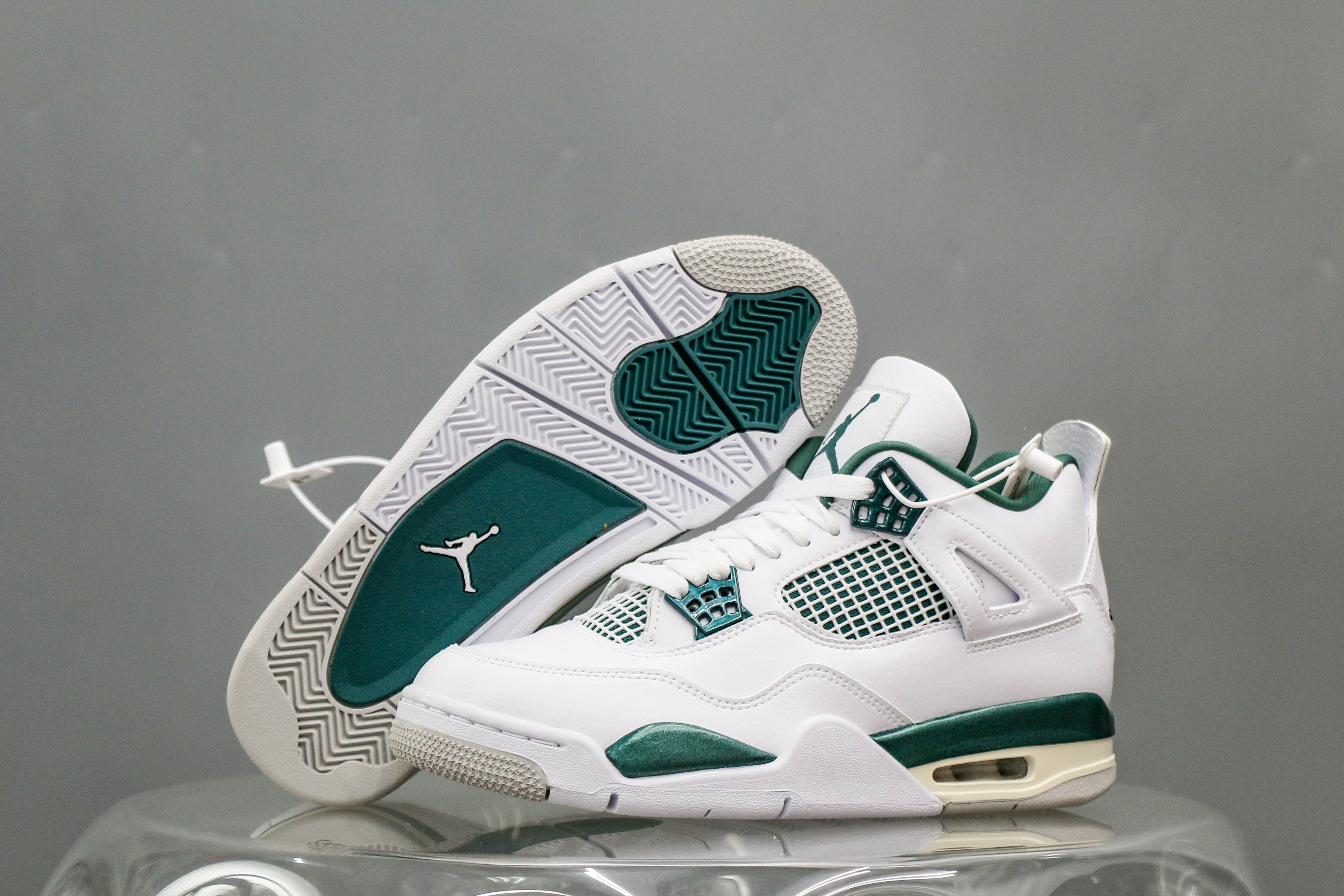 Air Jordan 4 Retro “Oxidized Green” 2024 (A2 Batch)