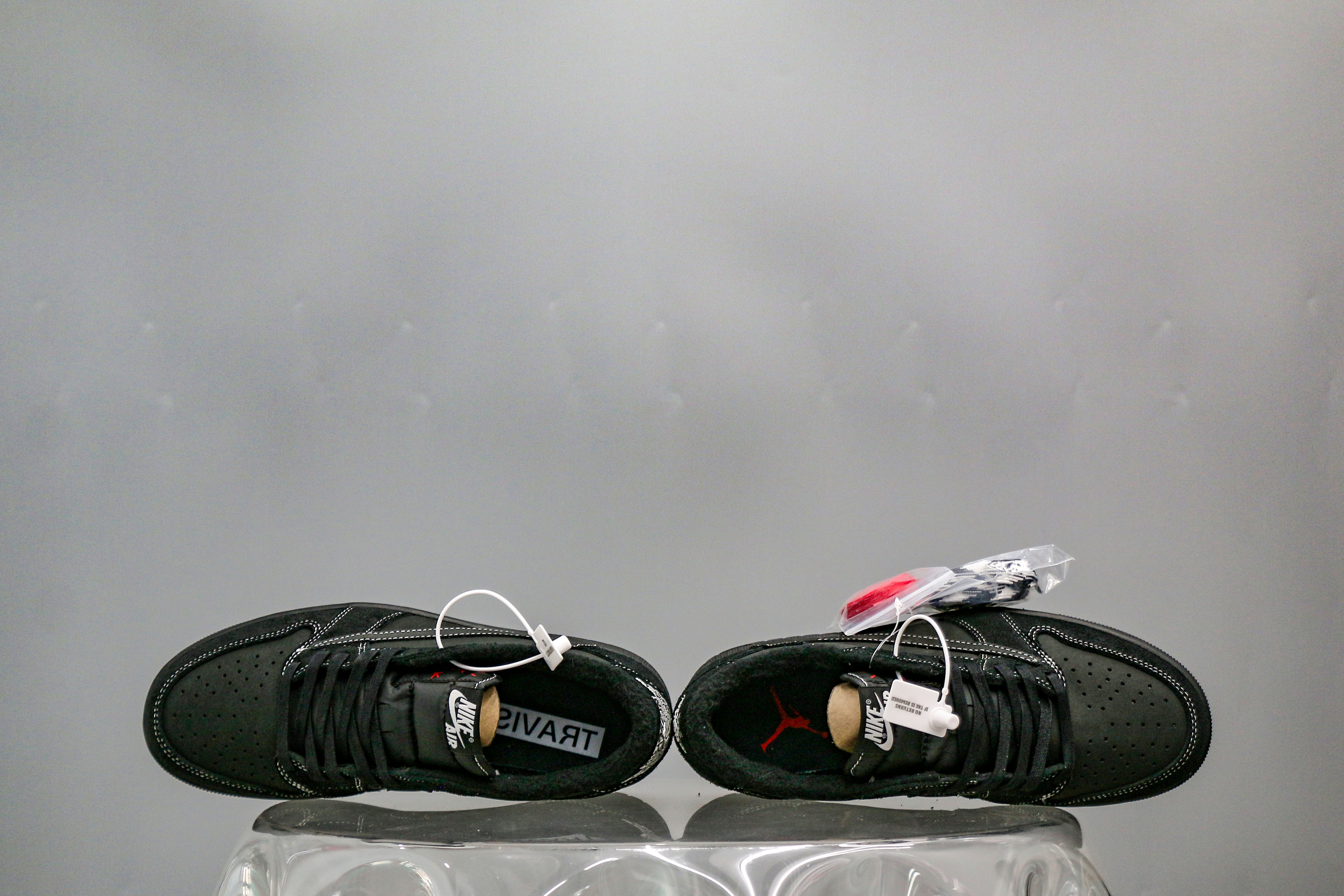 Travis Scott x Nike Air Jordan 1 Low OG “BlackPhantom”（A2 Batch)