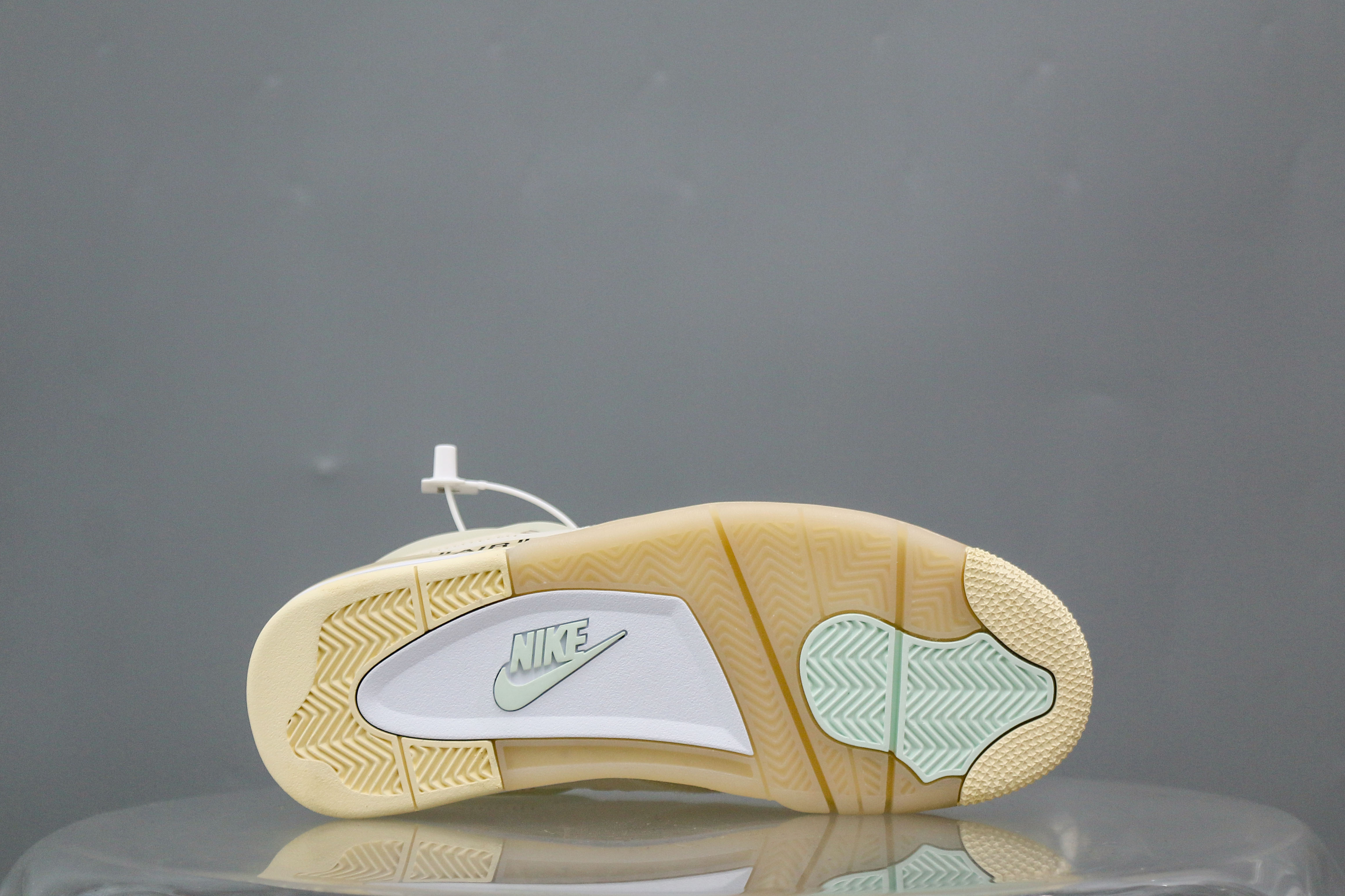 Off White x Air Jordan 4 Sail 2020 (A2 Batch)