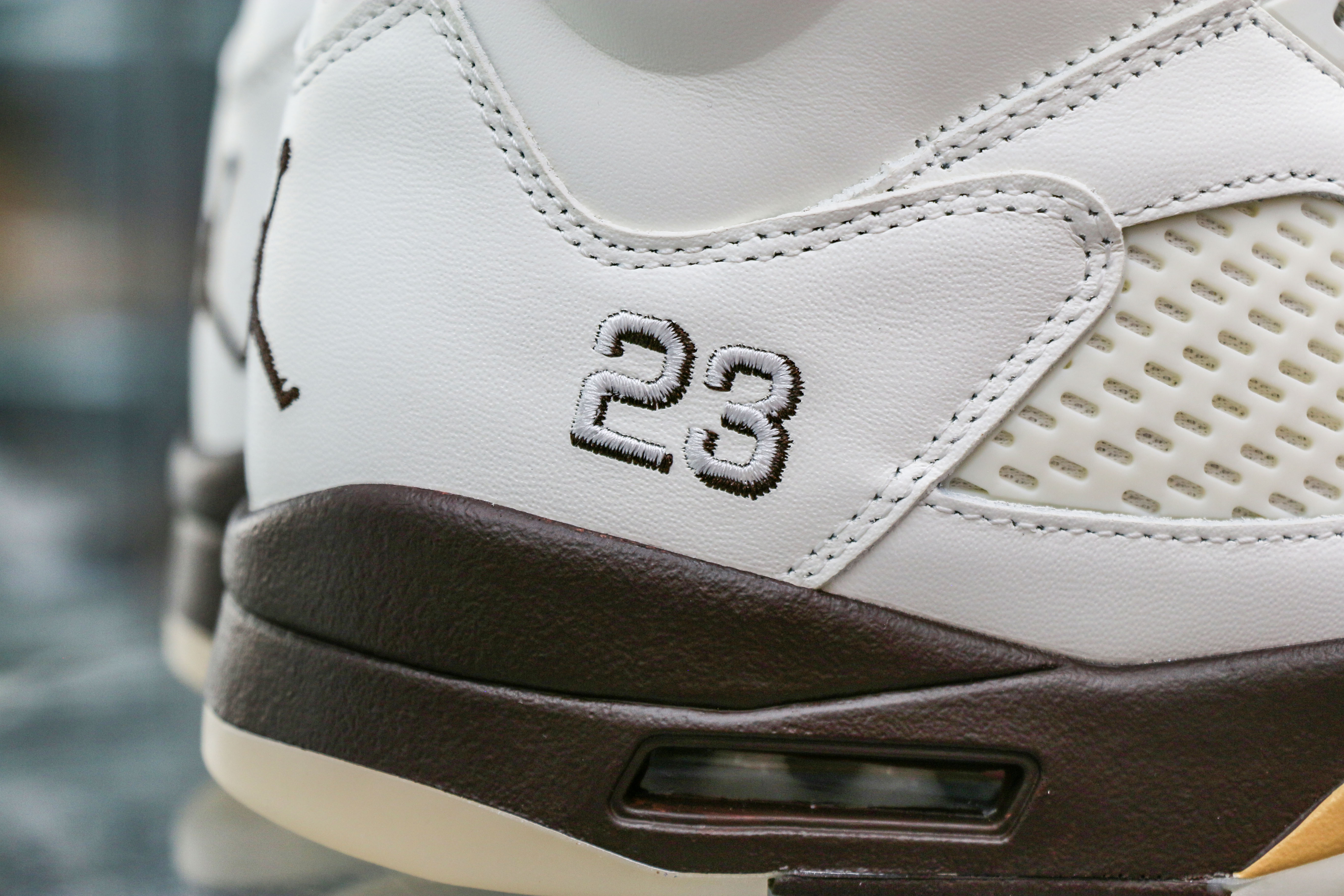 Air Jordan 5 Retro Olympic Gold White Mocha