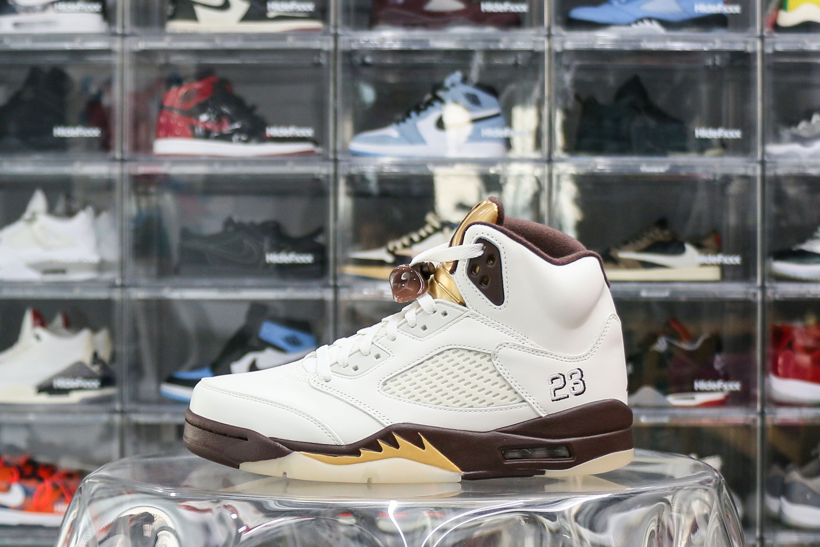 Air Jordan 5 Retro Olympic Gold White Mocha