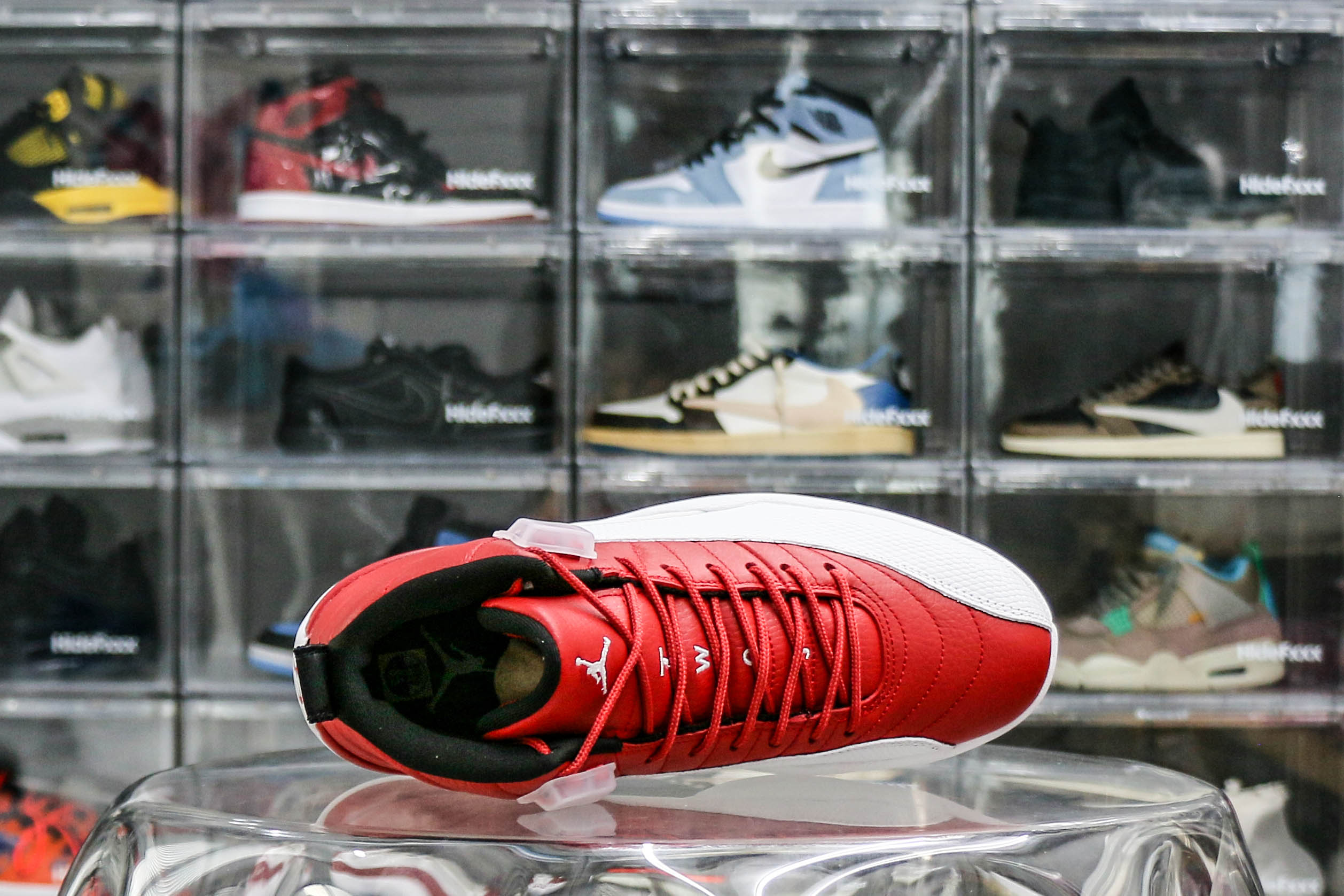 Jordan 12 Retro Gym Red（2016）