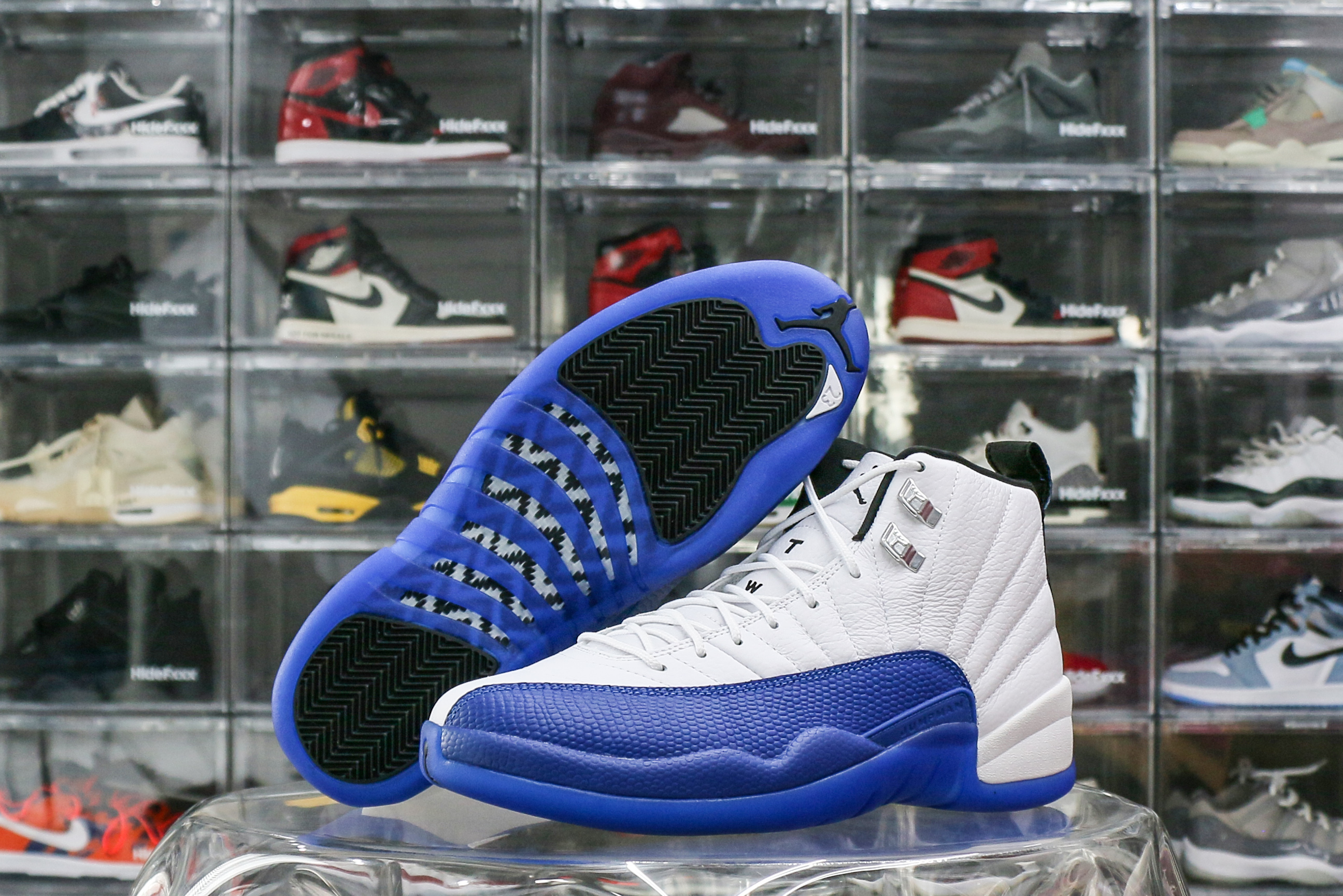 Air Jordan 12 Blueberry 2024 (Ln5 A1)