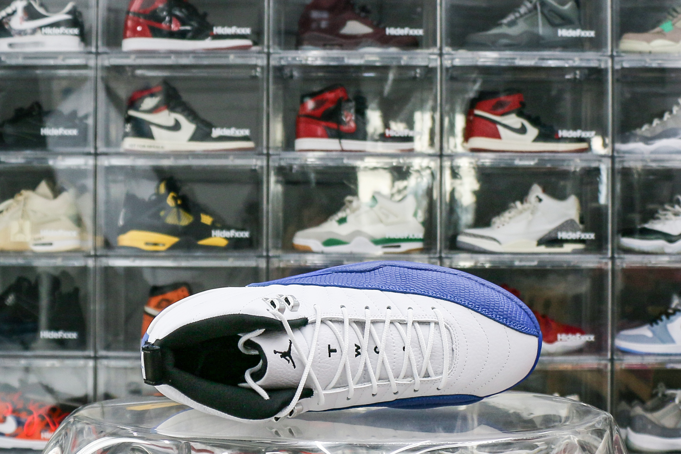 Air Jordan 12 Blueberry 2024 (Ln5 A1)