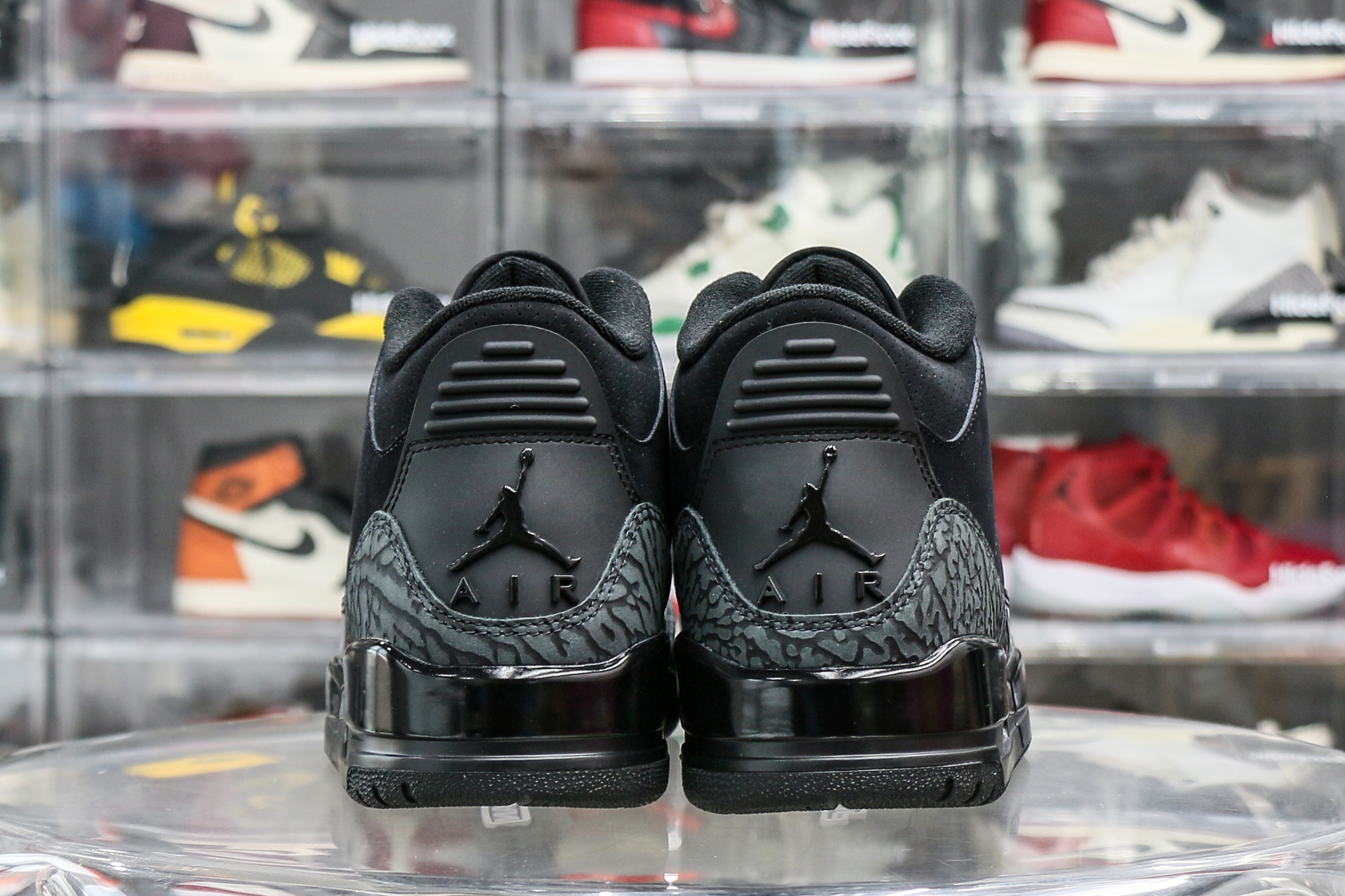 Air Jordan 3 Black Cat 2025 (A1 Batch)