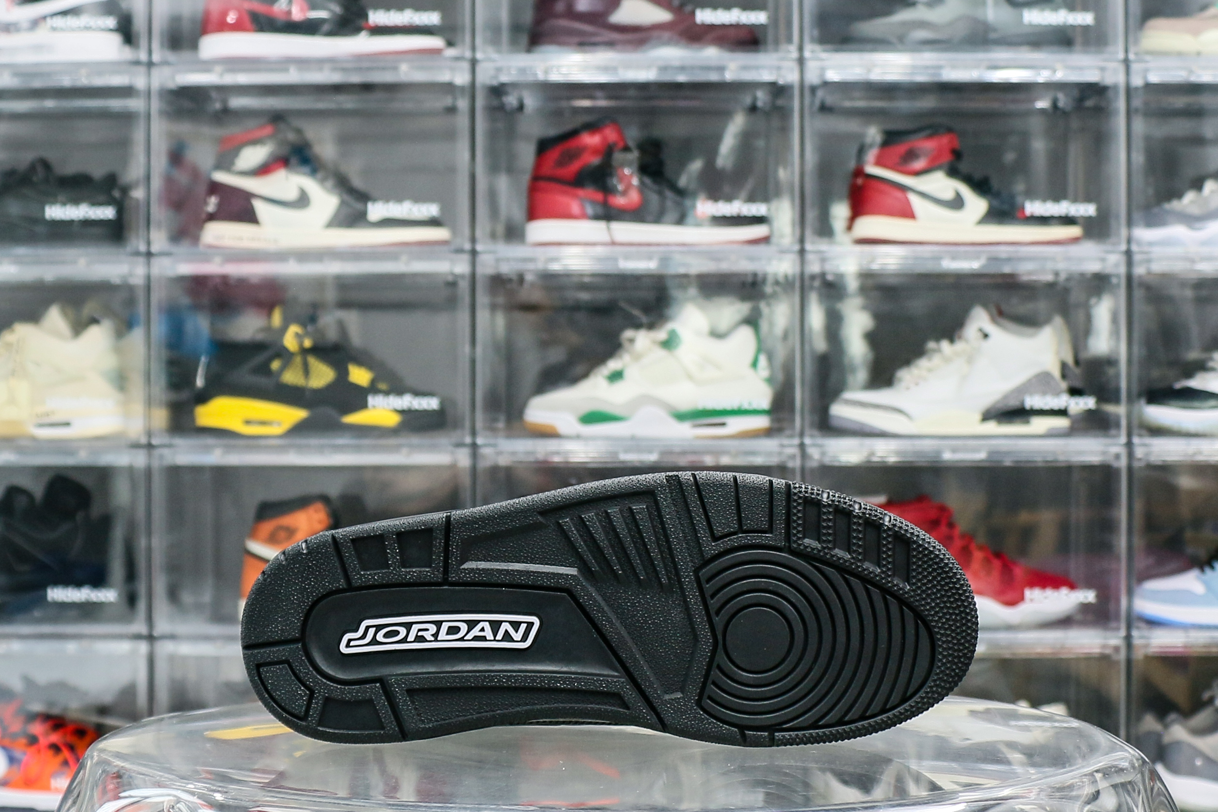 Air Jordan 3 Black Cat 2025 (A1 Batch)