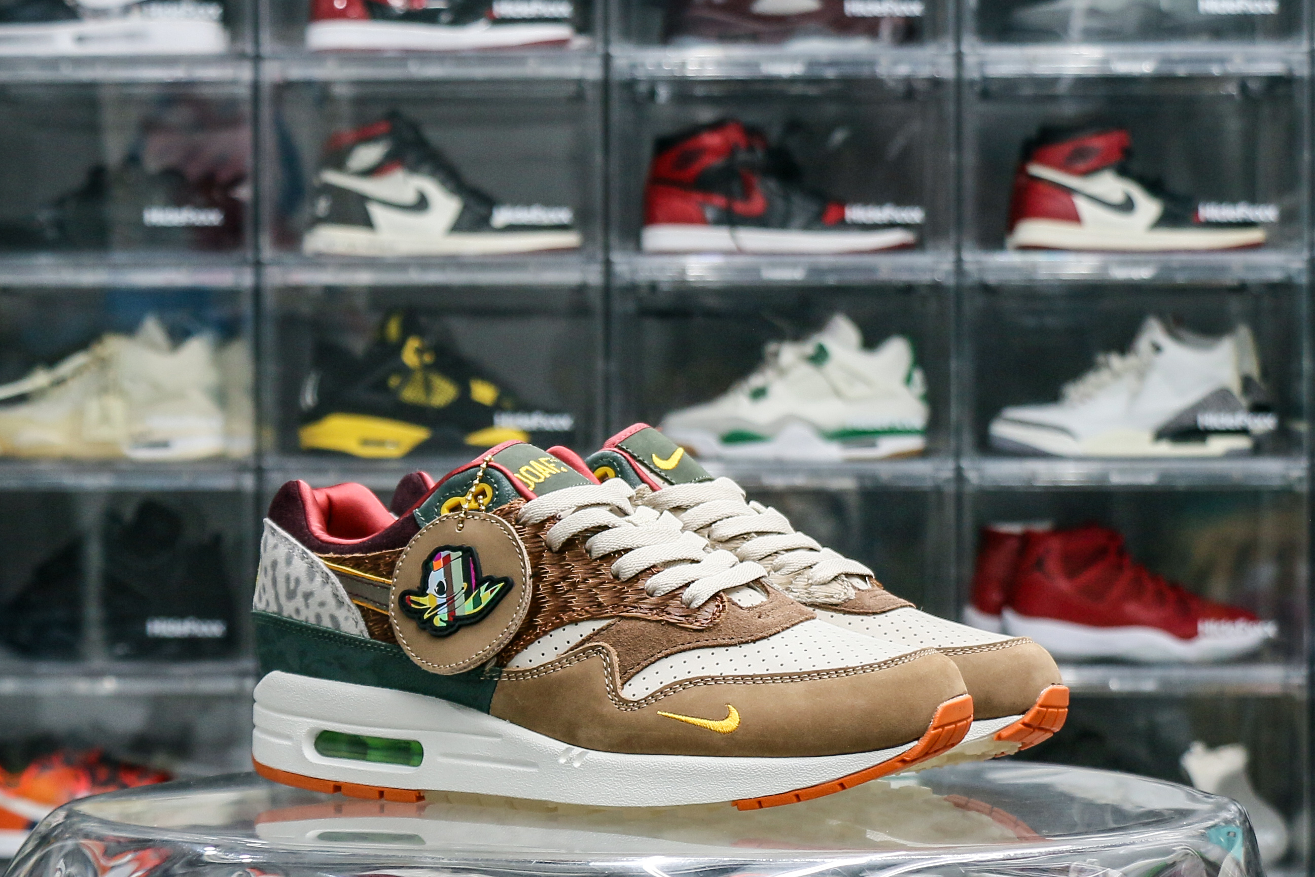 Nike Air Max 1 ’87 Luxe PE University of Oregon