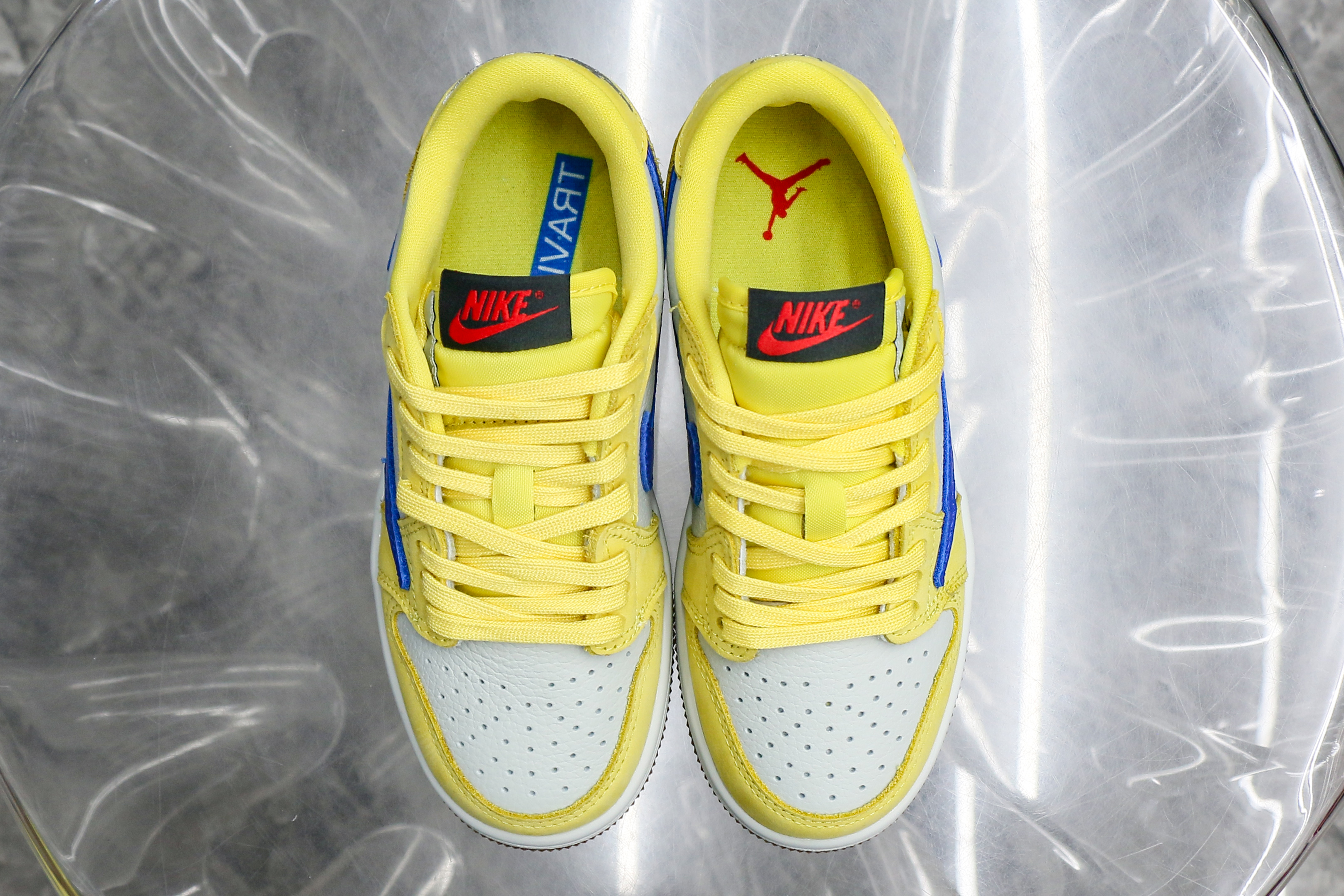 Travis Scott x Air Jordan 1 Retro Low OG SP “ElkinsCanary Yellow” Kid (LN5 A1)