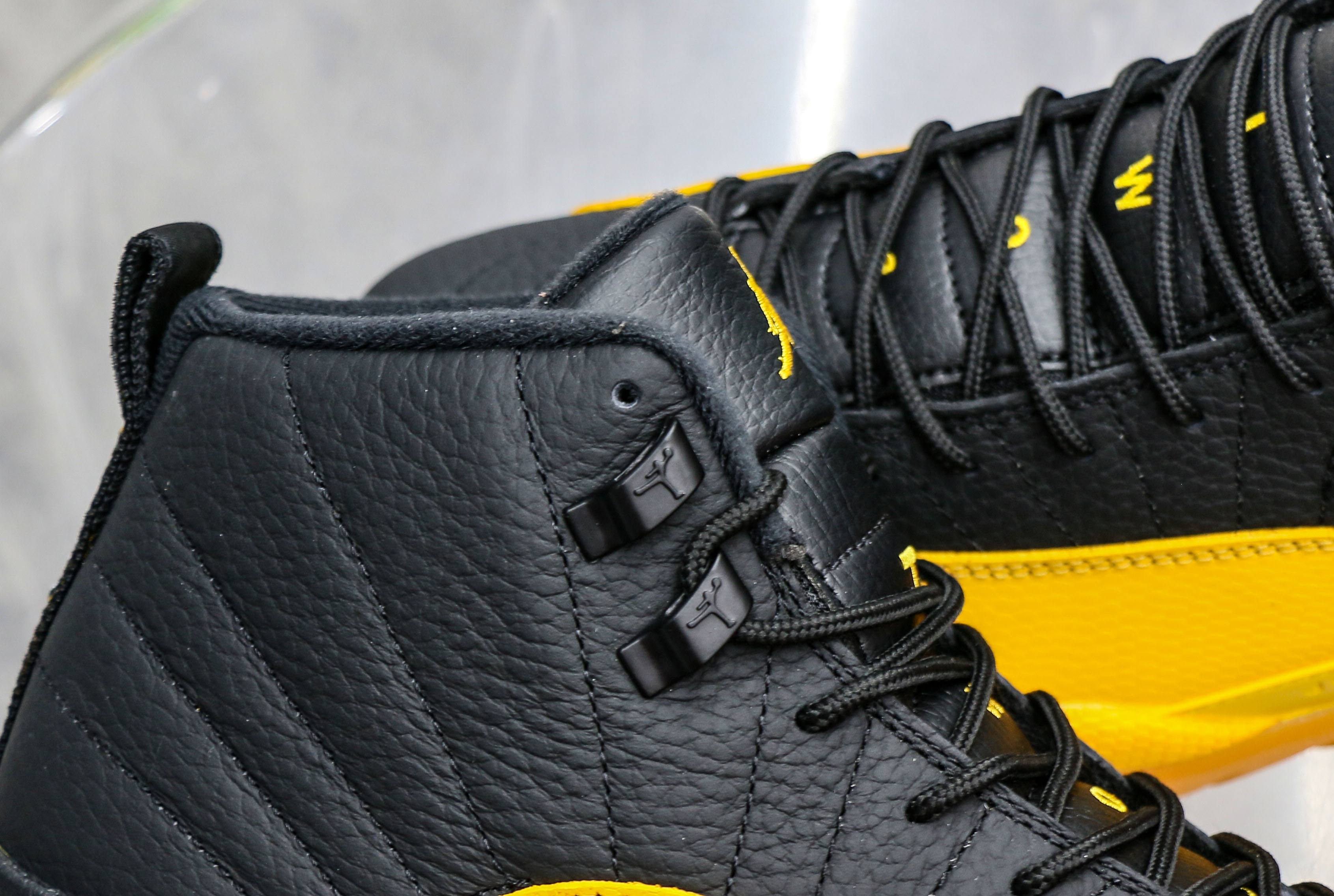 Jordan 12 Retro Black University Gold