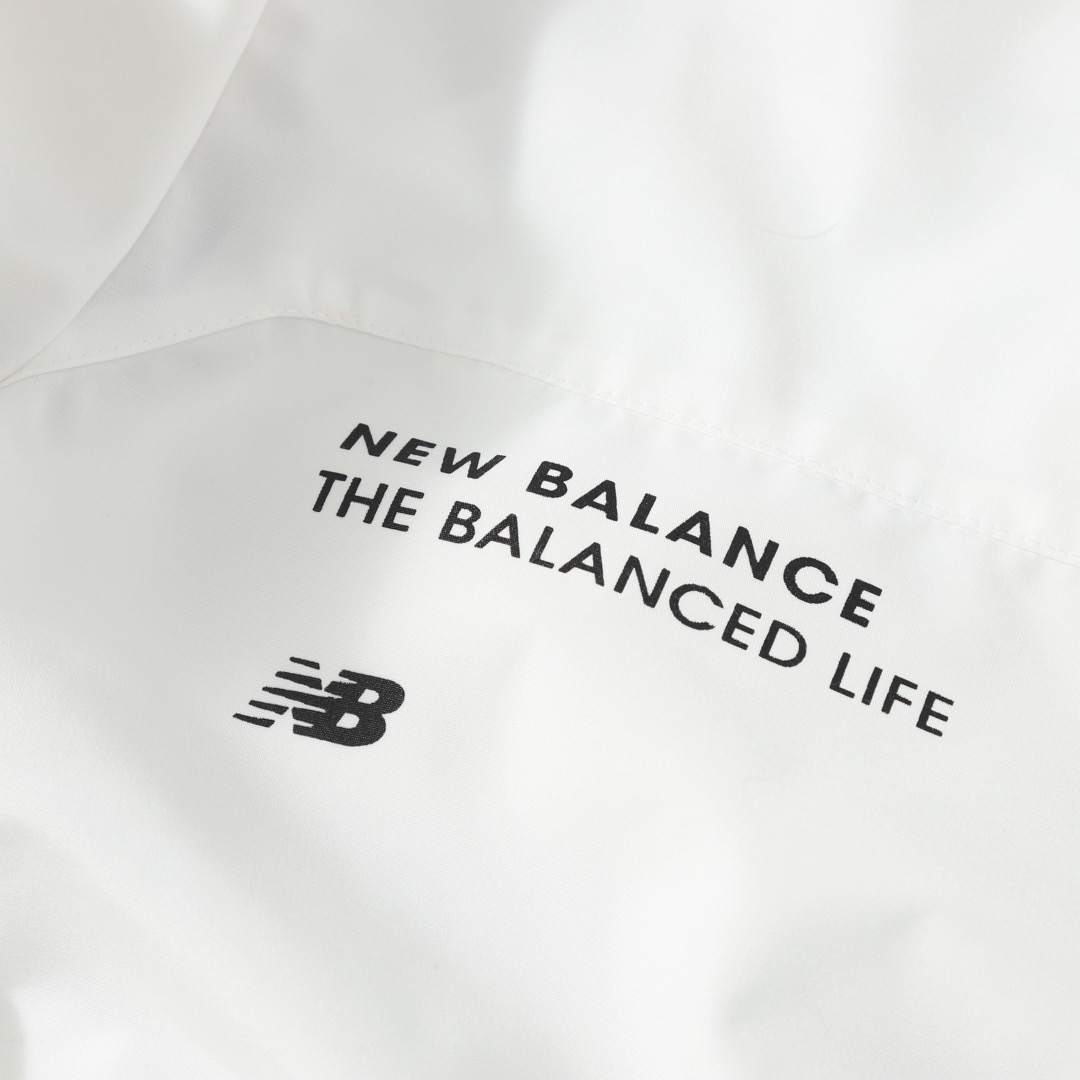 New Balance Solid-color Fur-trimmed Mid-length Hooded Down Jacket