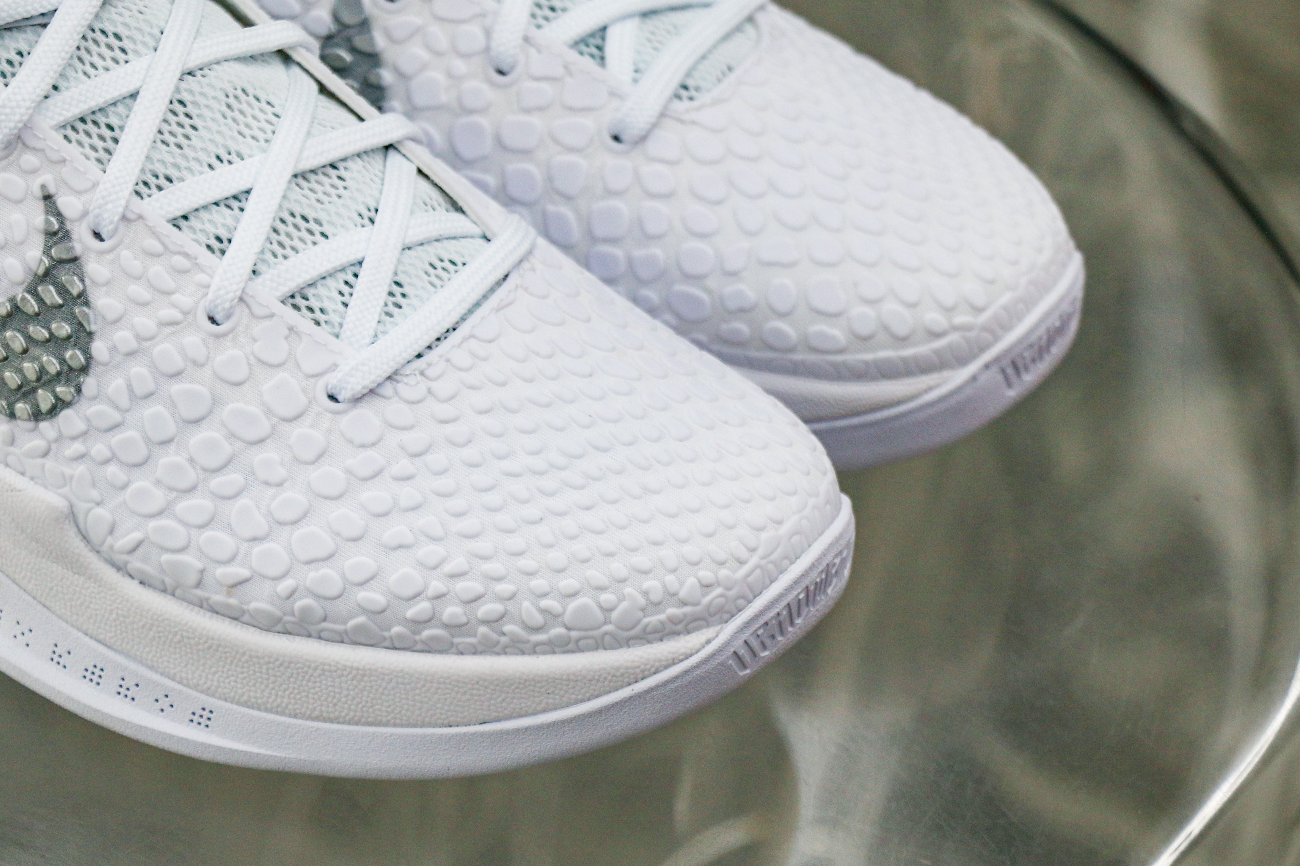 Nike Kobe 6 Protro White Grey Sample（Ln5 A1）