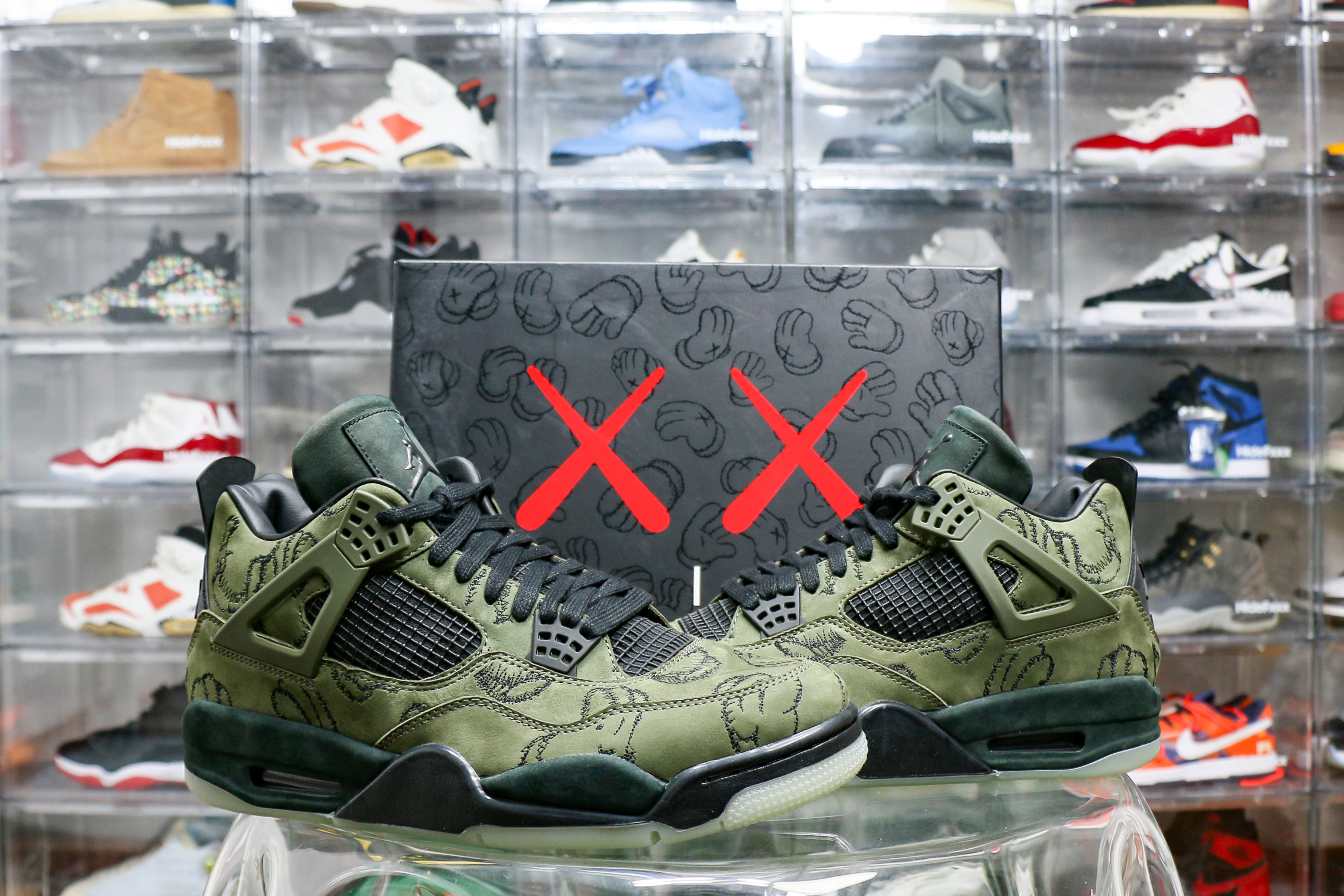 Kaws X Air Jordan 4 Retro Green Sample ( Ln5 A1 Batch)