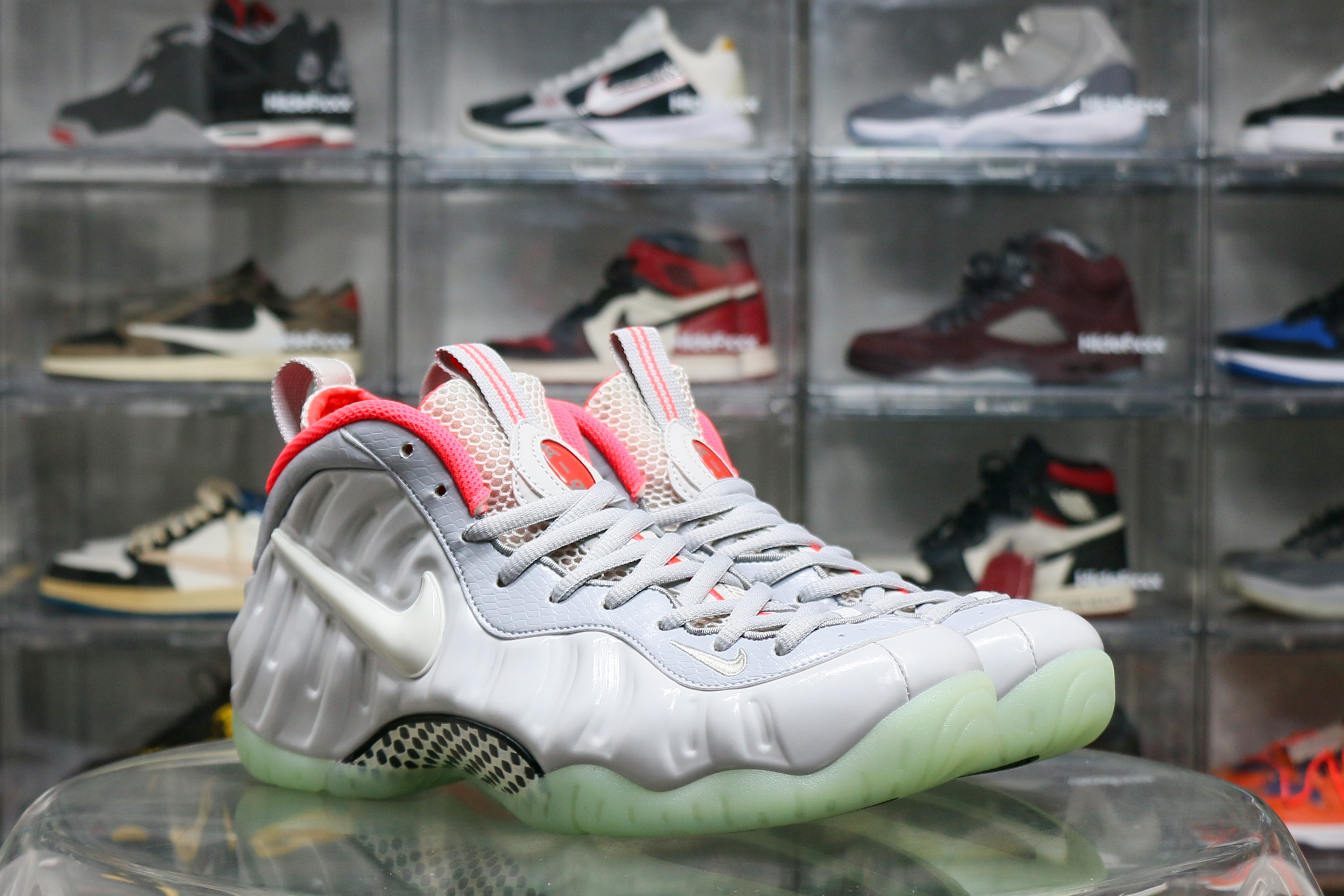 Nike Air Foamposite Pro Pure Platinum