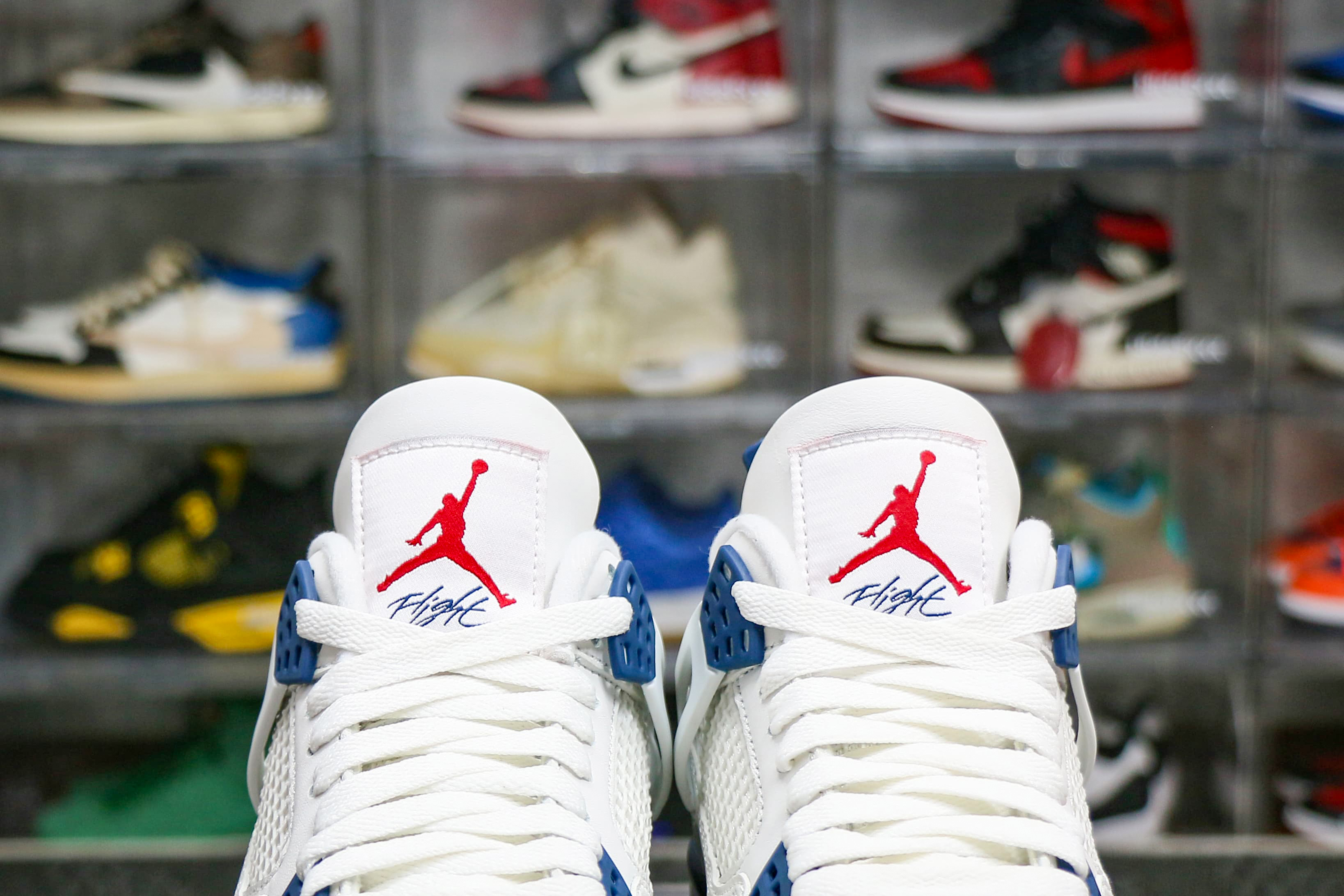 Nike SB x Air Jordan 4 “Navy Blue” 2025 (LN5 A1 Batch)