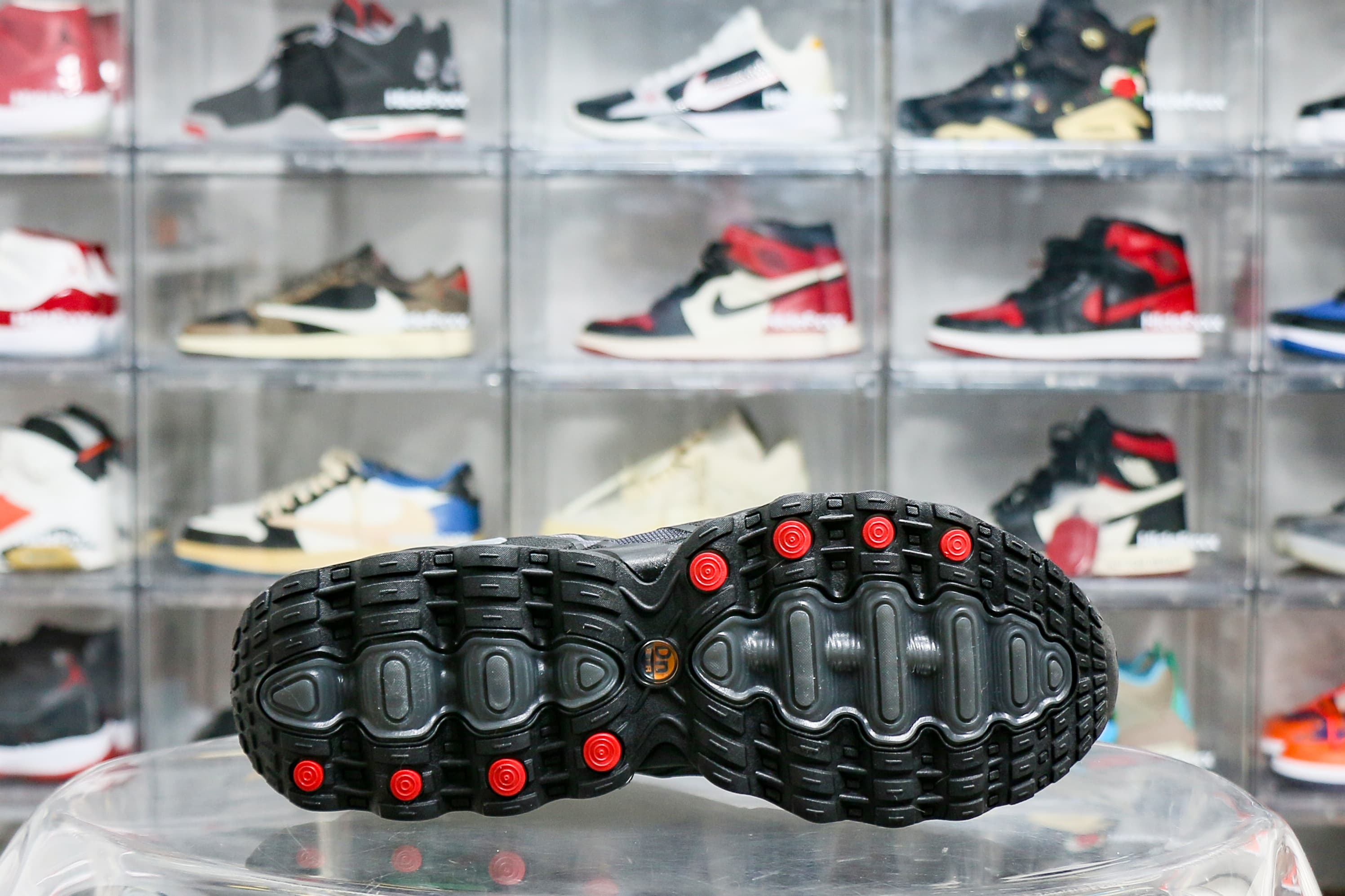 Nike Air Max Dn8 Black Gray (2025)