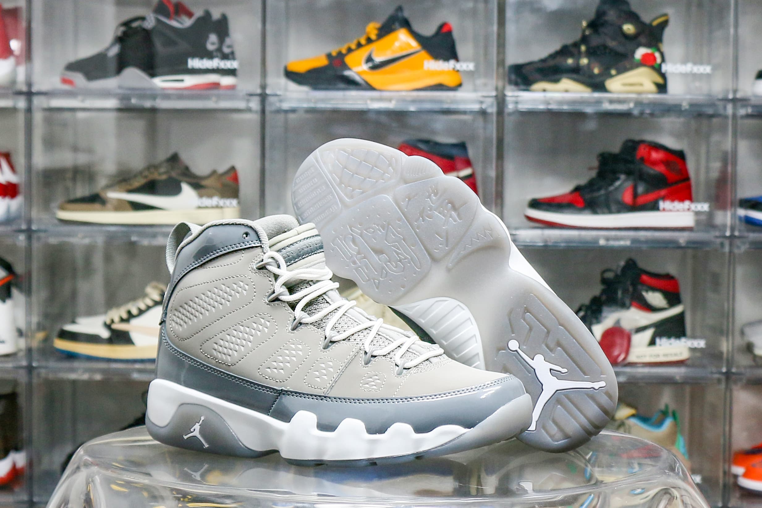 Air Jordan 9 Retro Cool Grey 2025