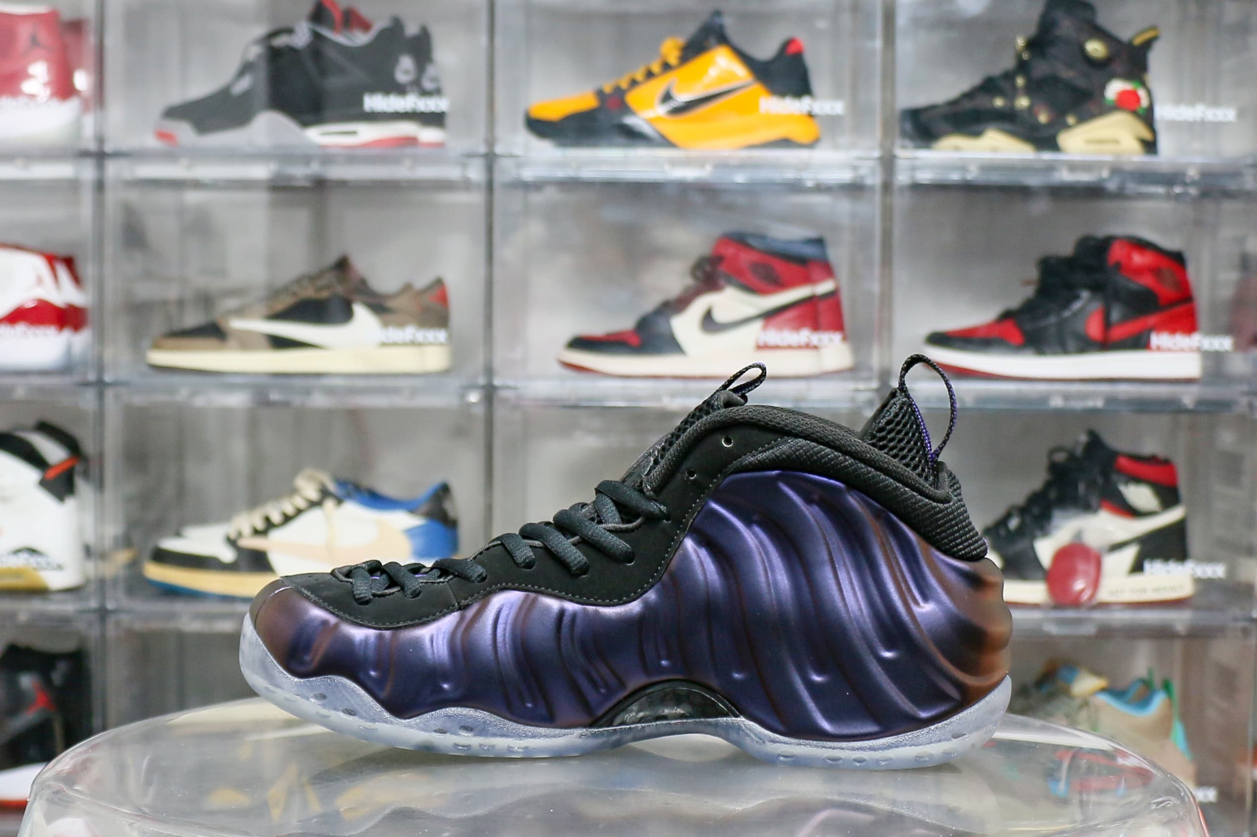 Nike Air Foamposite One Eggplant
