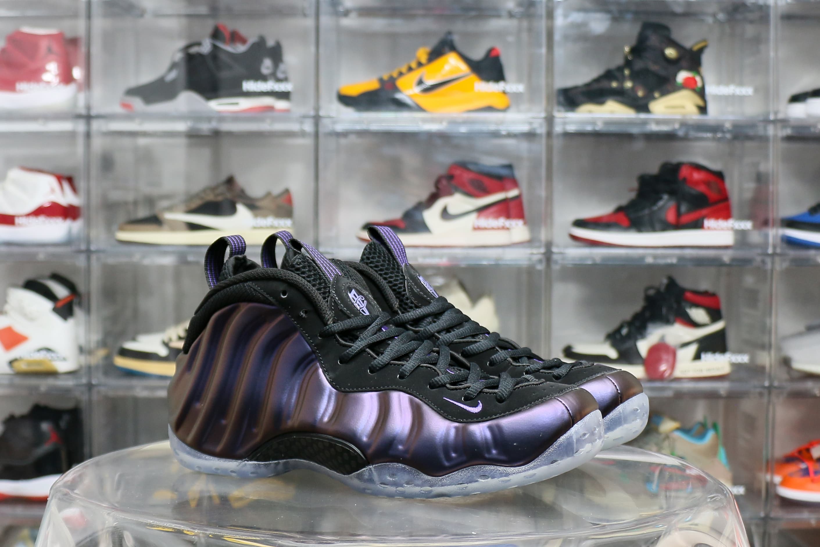Nike Air Foamposite One Eggplant