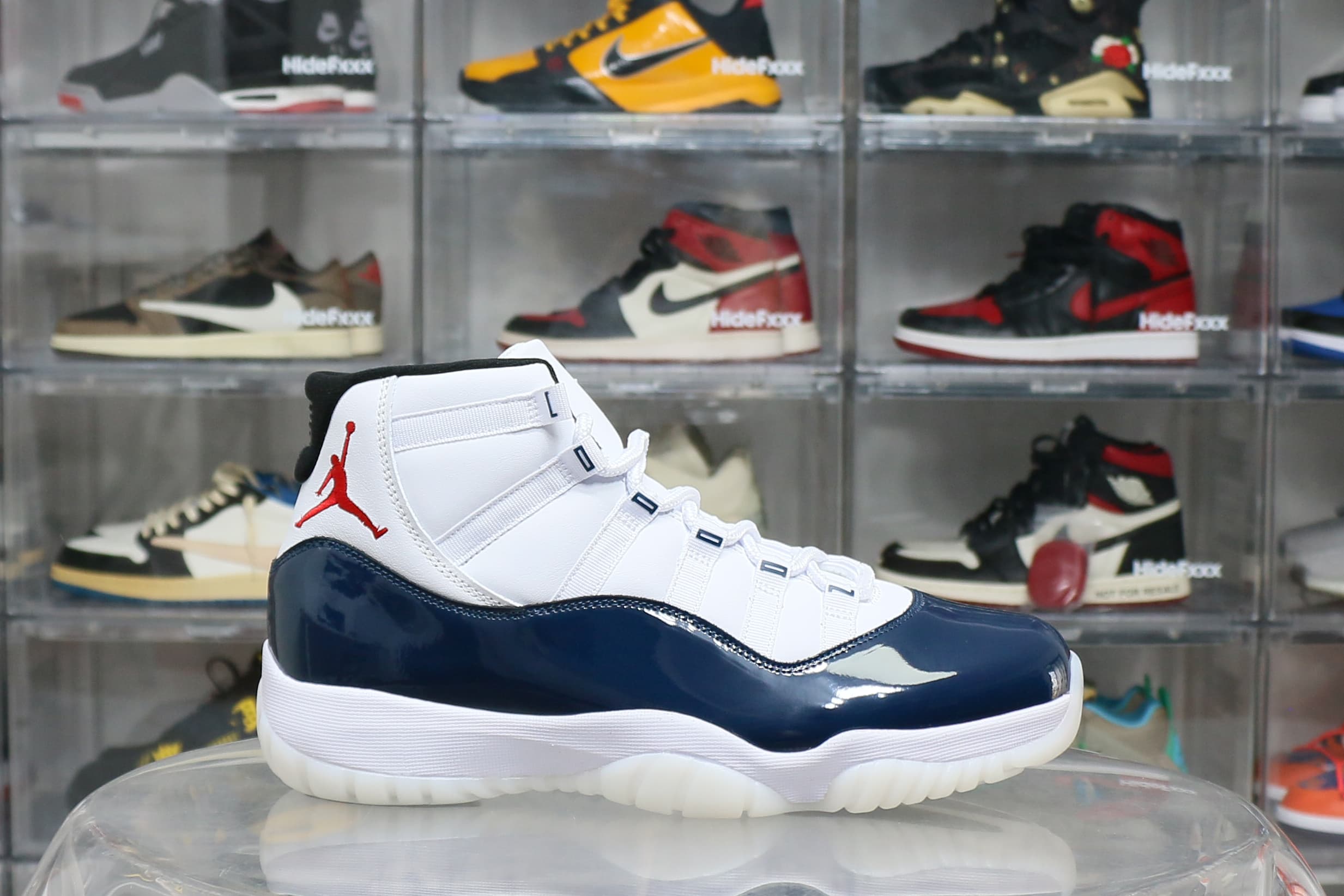 Air Jordan 11 Retro Rare Air 2025