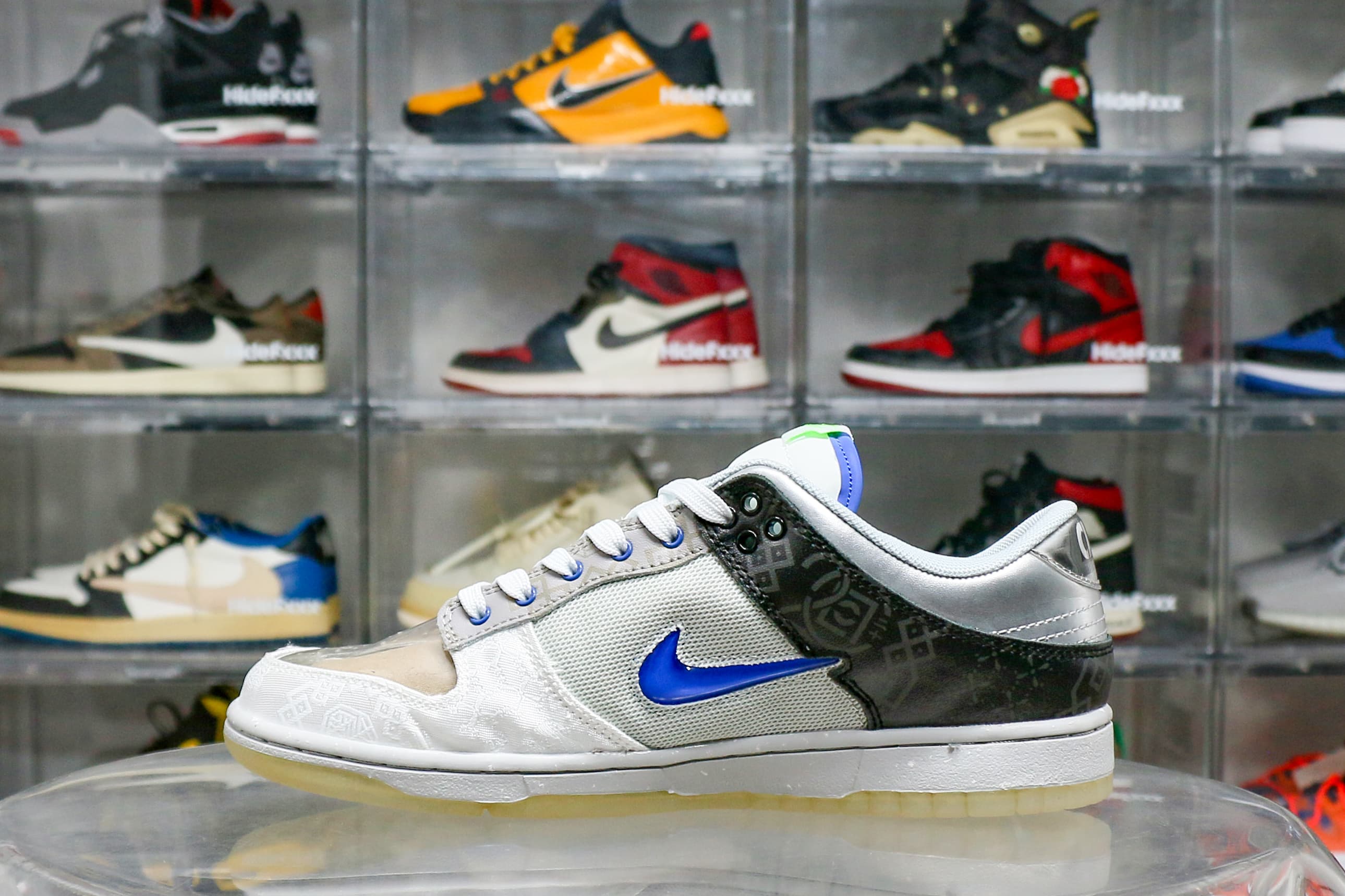 Nike Dunk Low SP ‘What The CLOT’ (Without Card)