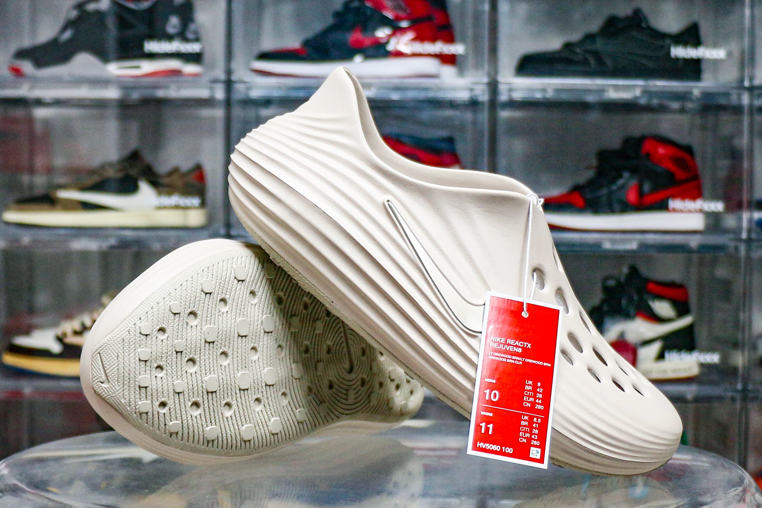 Nike ReactX Rejuven8 Light Orewood Brown