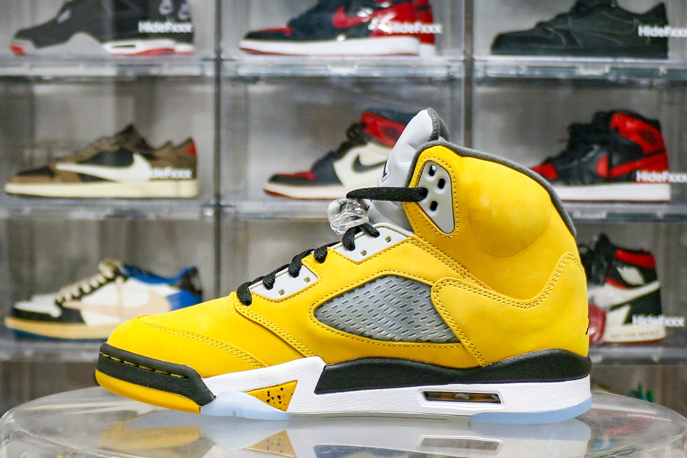 Air Jordan 5 Tokyo 2025 (Ln5 A1)