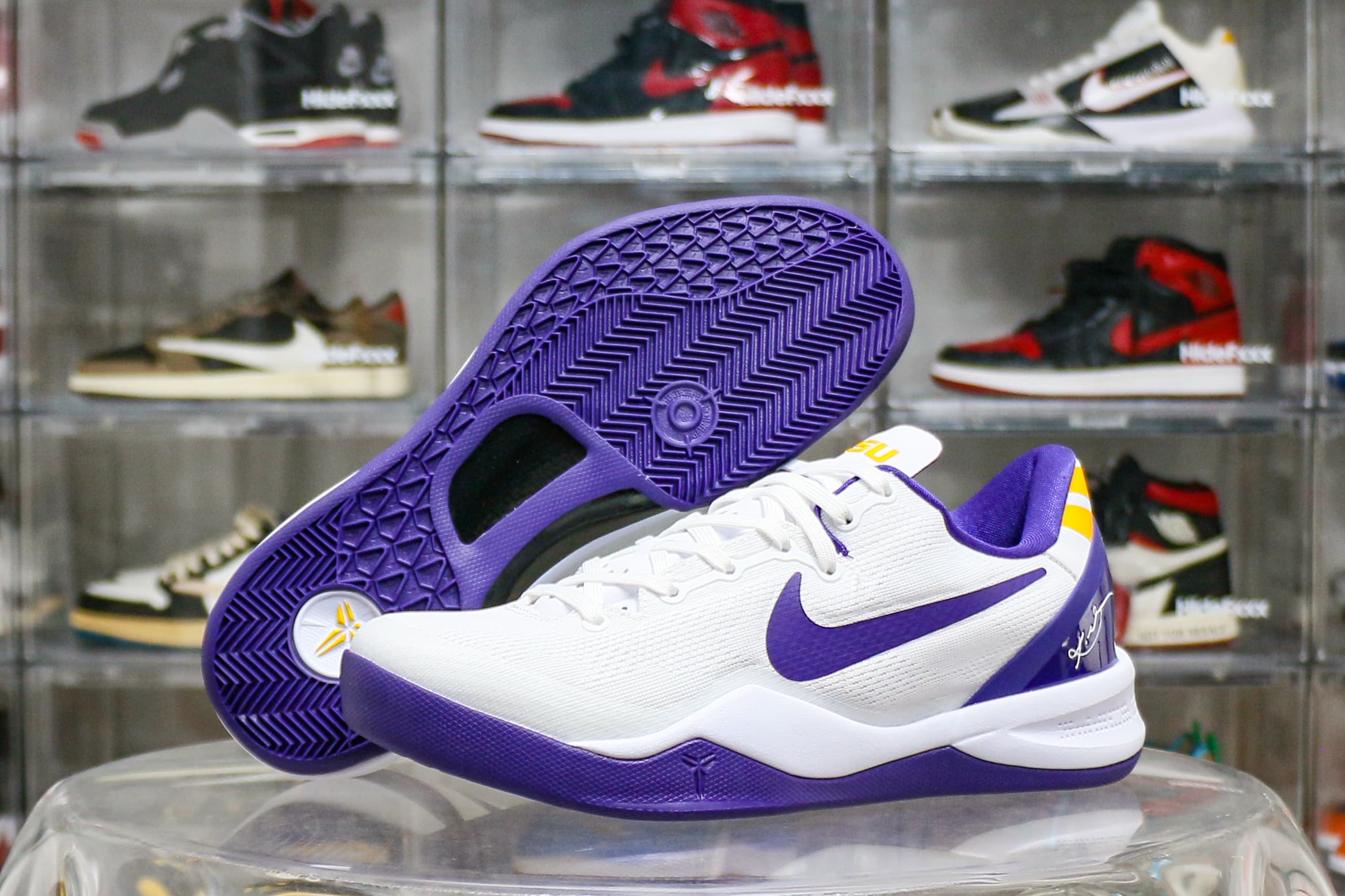 Nike Kobe 8 Protro “LSU White” PE (Ln5 A1)