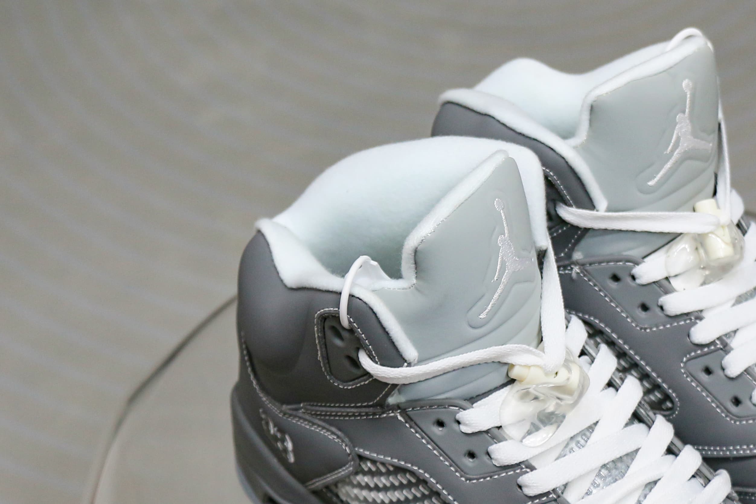 Air Jordan 5 Retro Wolf Grey 2011