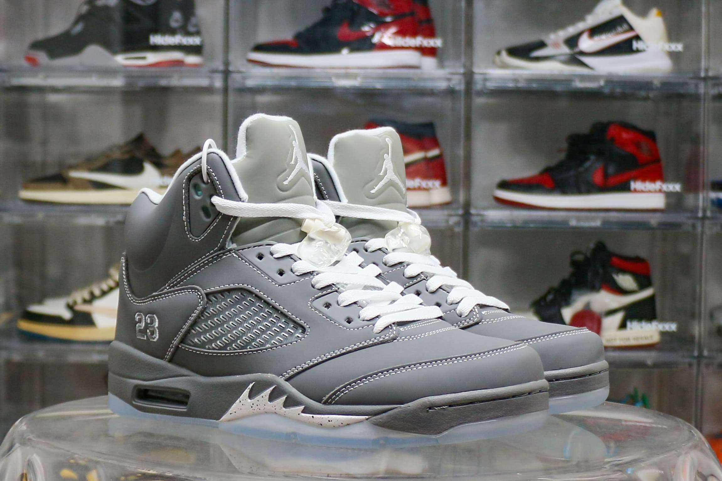 Air Jordan 5 Retro Wolf Grey 2011