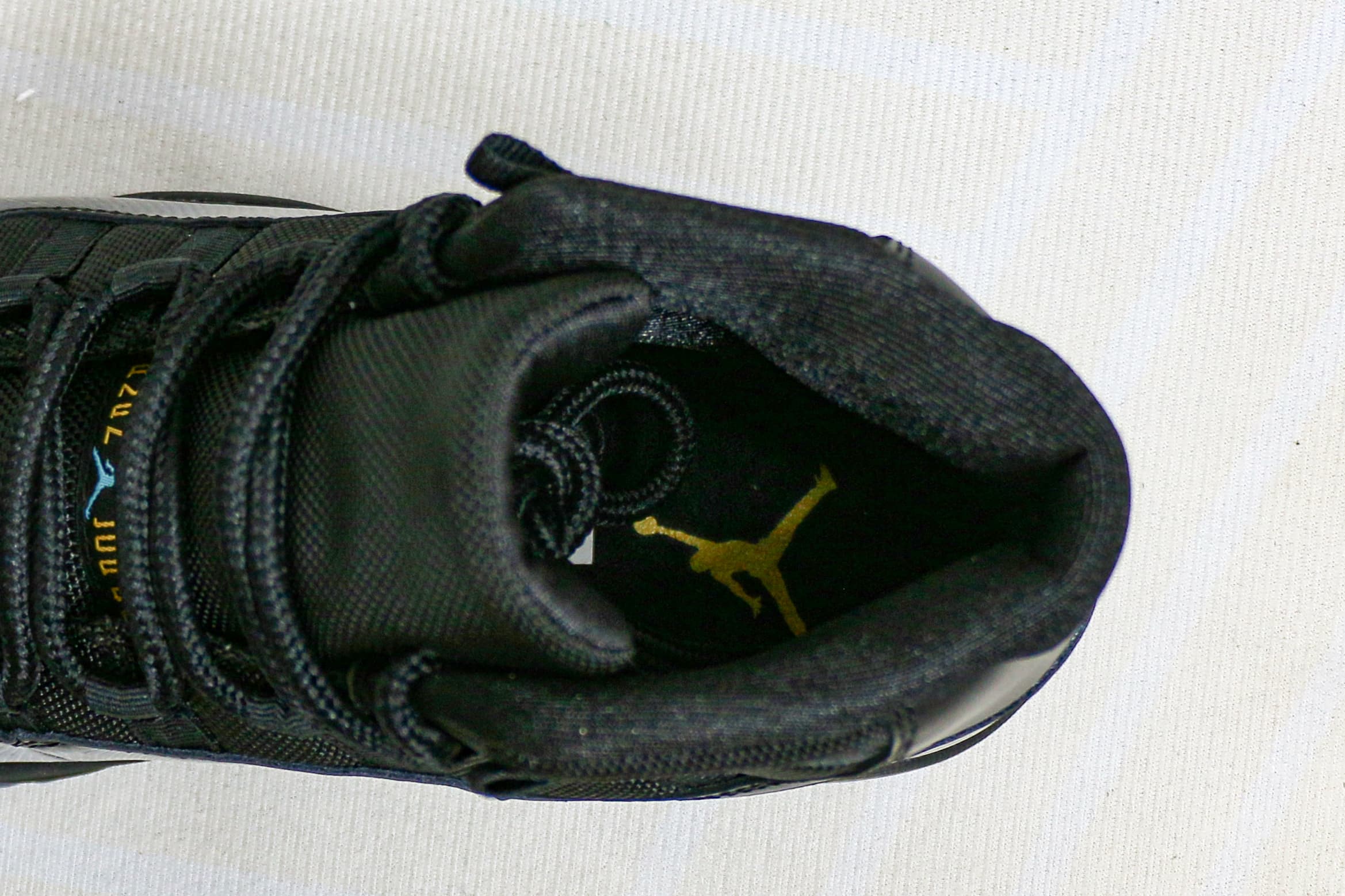 Air Jordan 11 Retro Gamma Blue 2025 (LN5 A1)