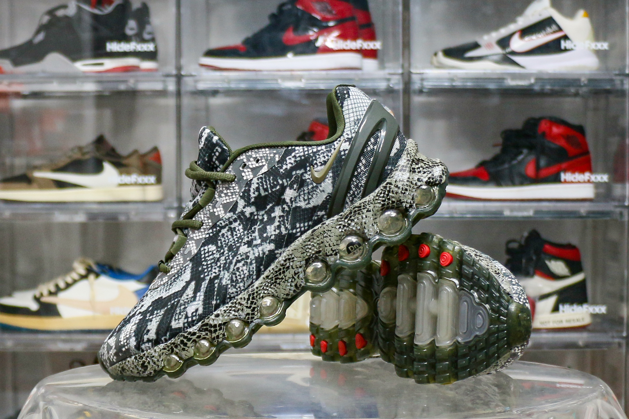 Nike Air Max Dn8 Snakeskin