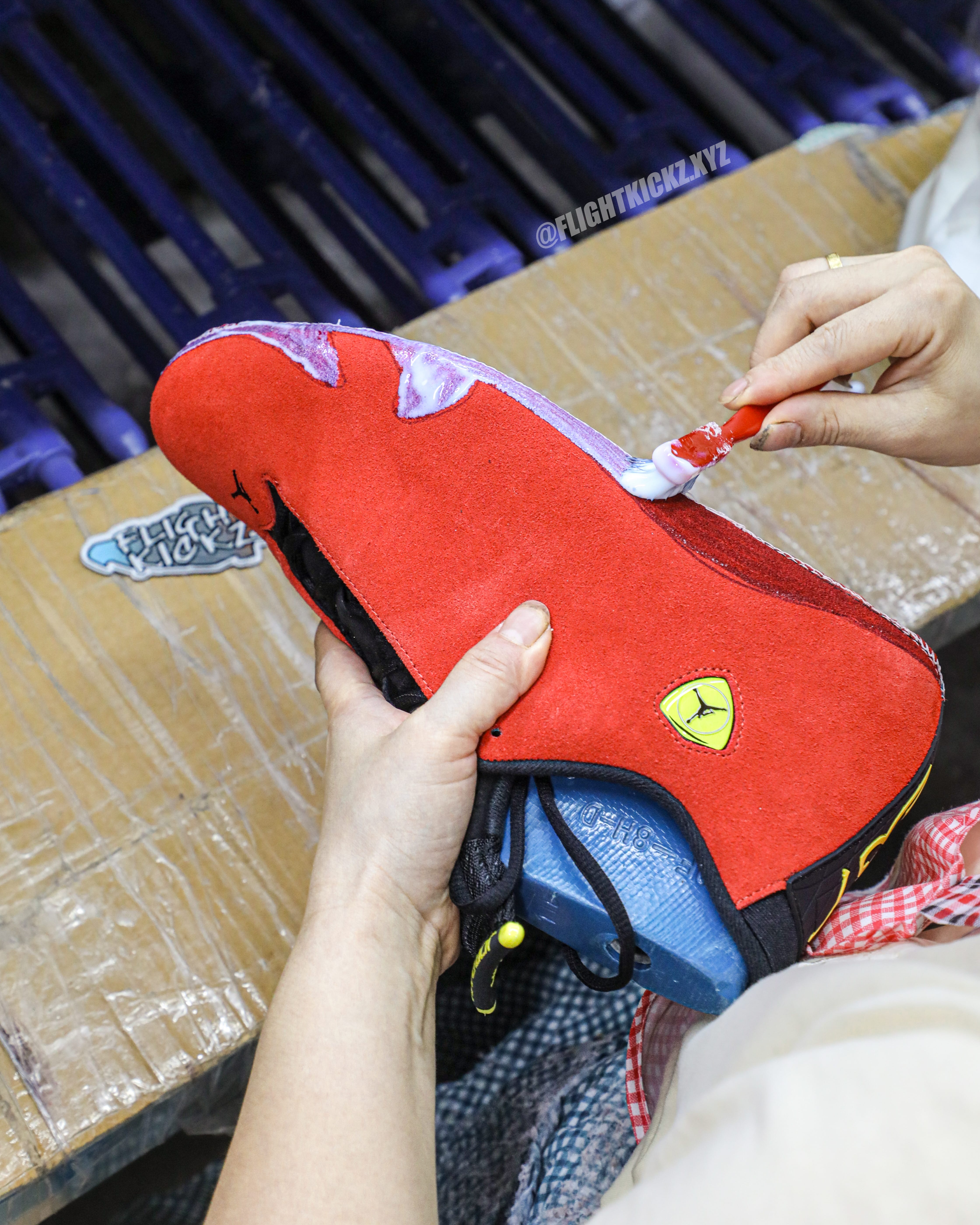 Air Jordan 14 Retro Ferrari 2025 (Ln5 A1)