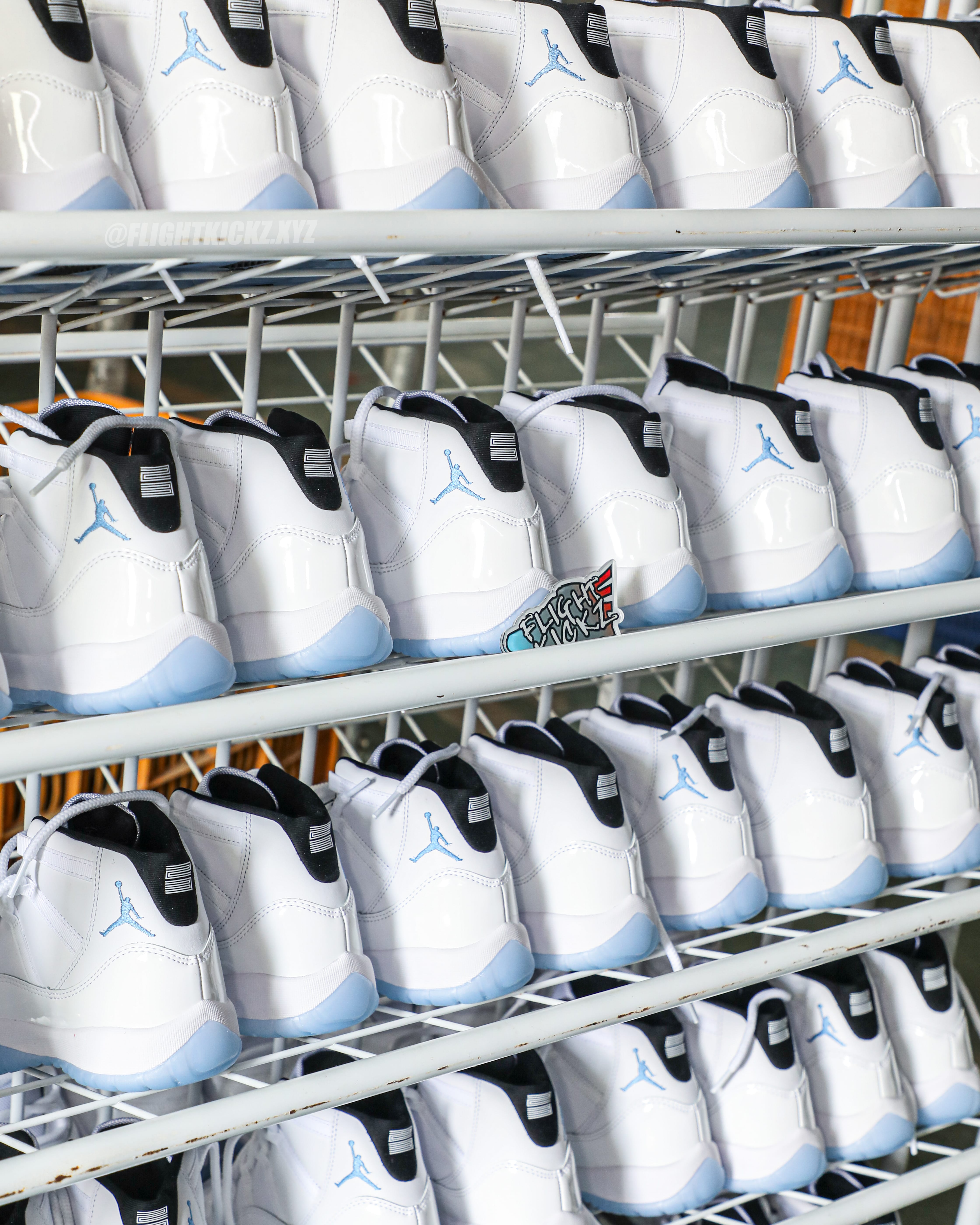 Air Jordan 11 Retro Legend Blue GS 2024 (Ln5 A1)